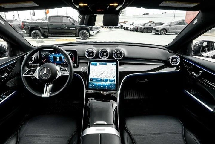 Mercedes-Benz C 300 AWD, снимка 6 - Автомобили и джипове - 53861374