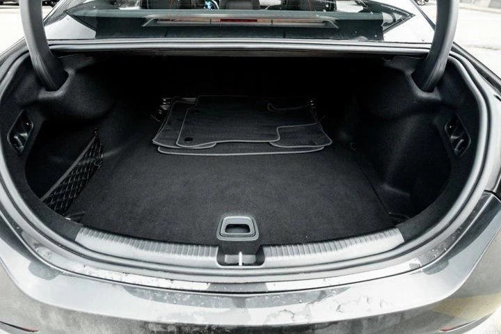 Mercedes-Benz C 300 AWD, снимка 16 - Автомобили и джипове - 53861374