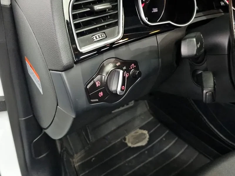 Audi A5 2.0 TDI Quattro, снимка 17 - Автомобили и джипове - 55032161