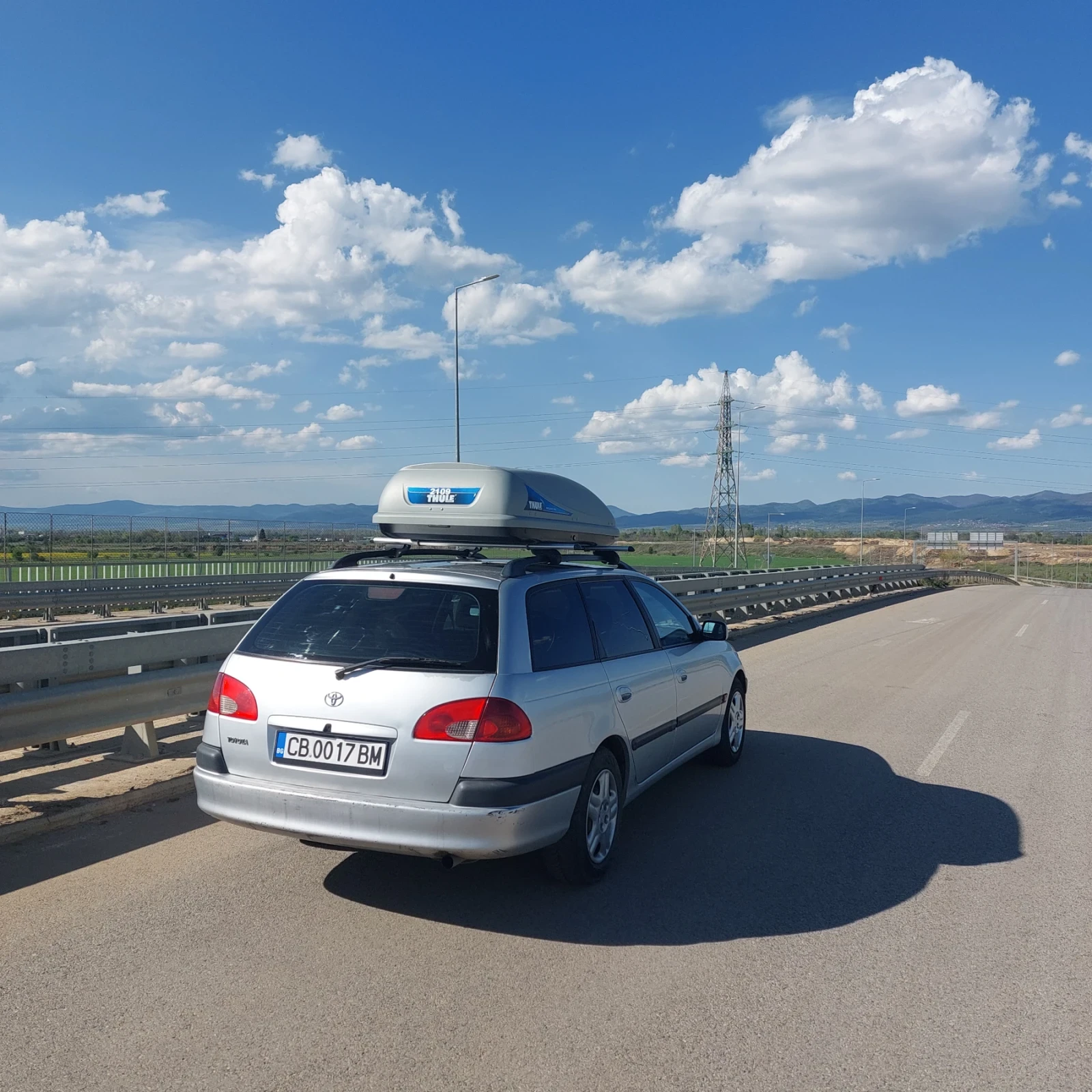 Toyota Avensis Т 22 - изображение 2