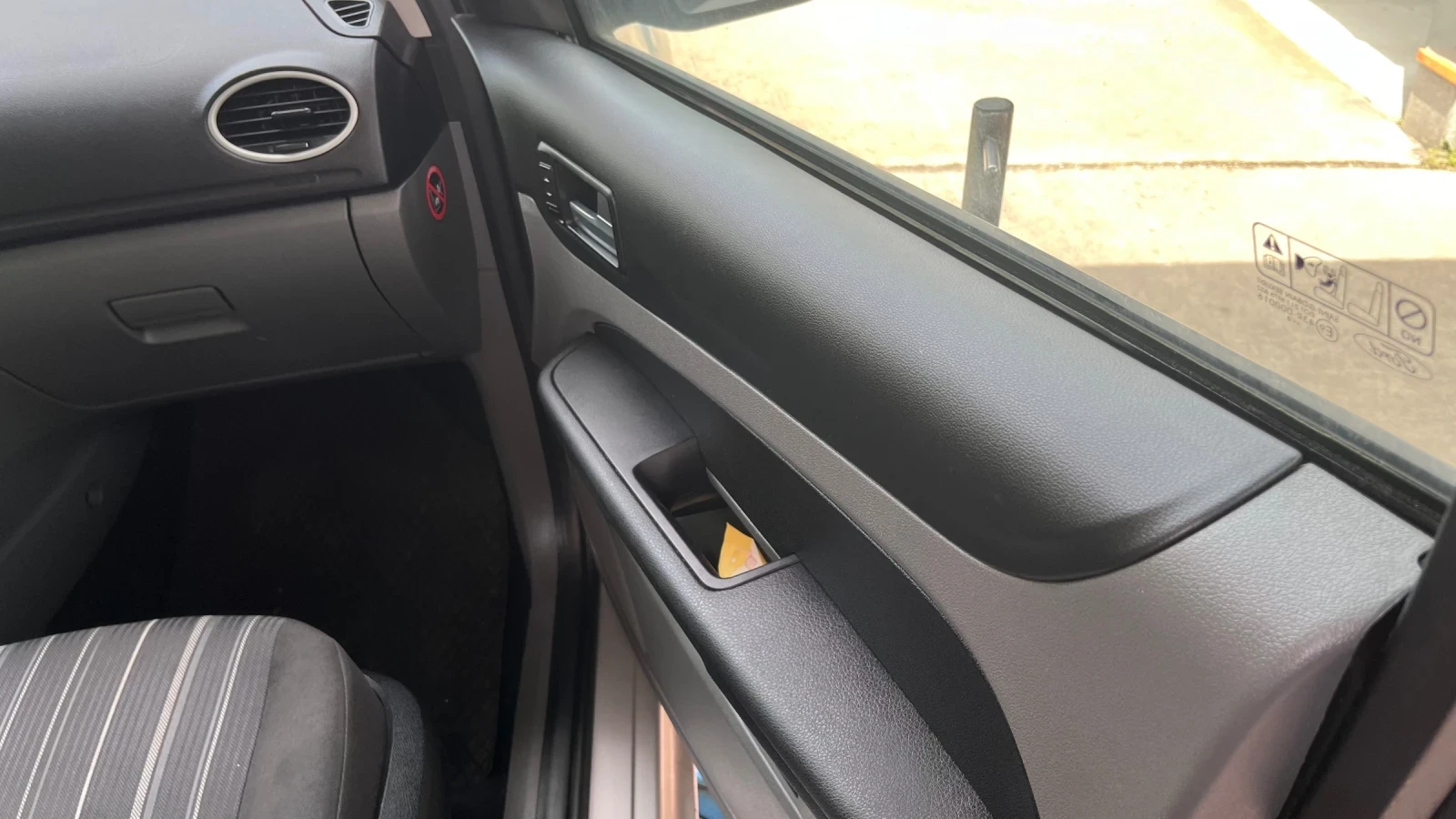 Ford Focus 1.6 TDCI - изображение 8