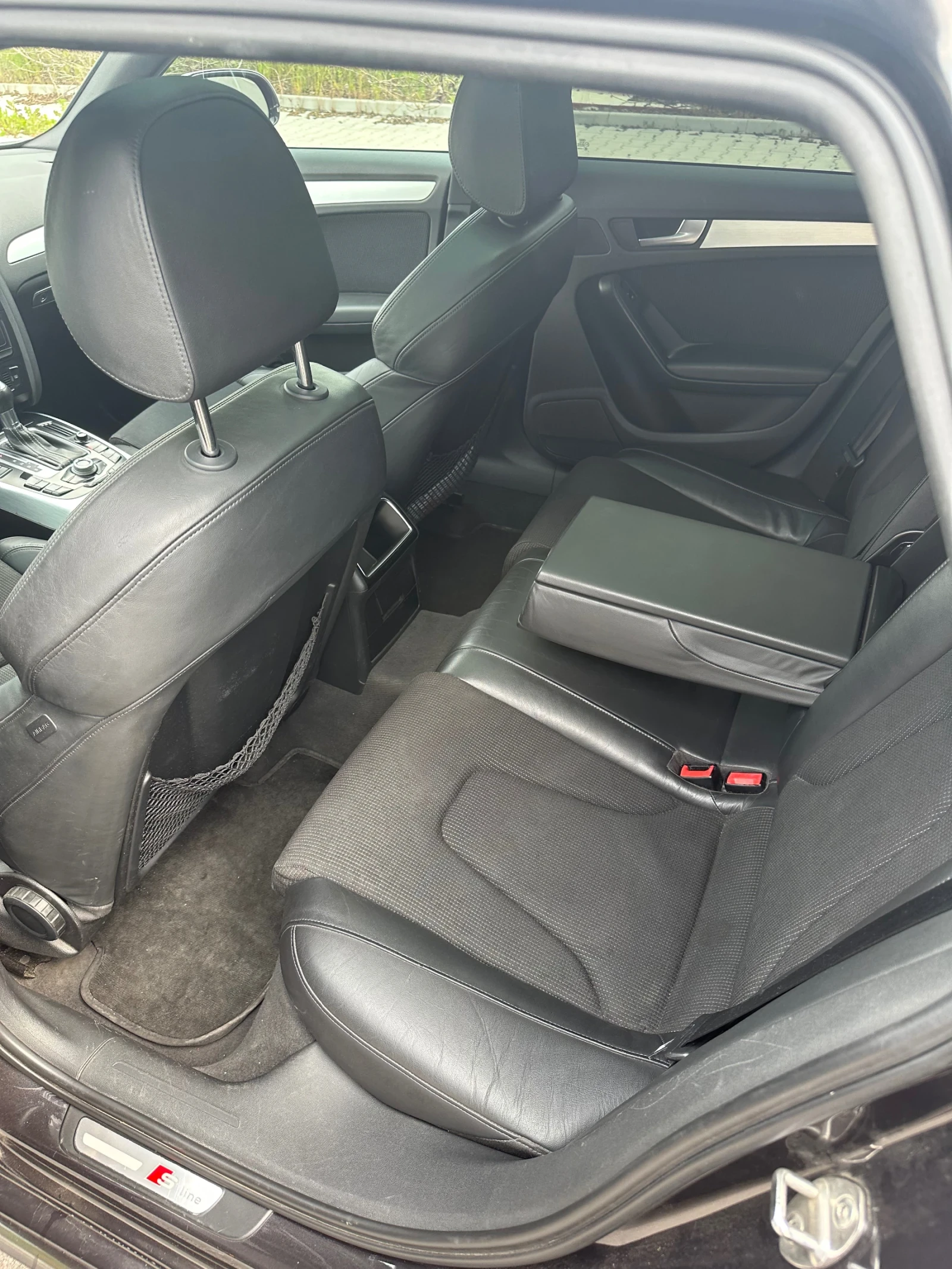 Audi A4 Audi A4 S4 pack 311hp като нова - изображение 6