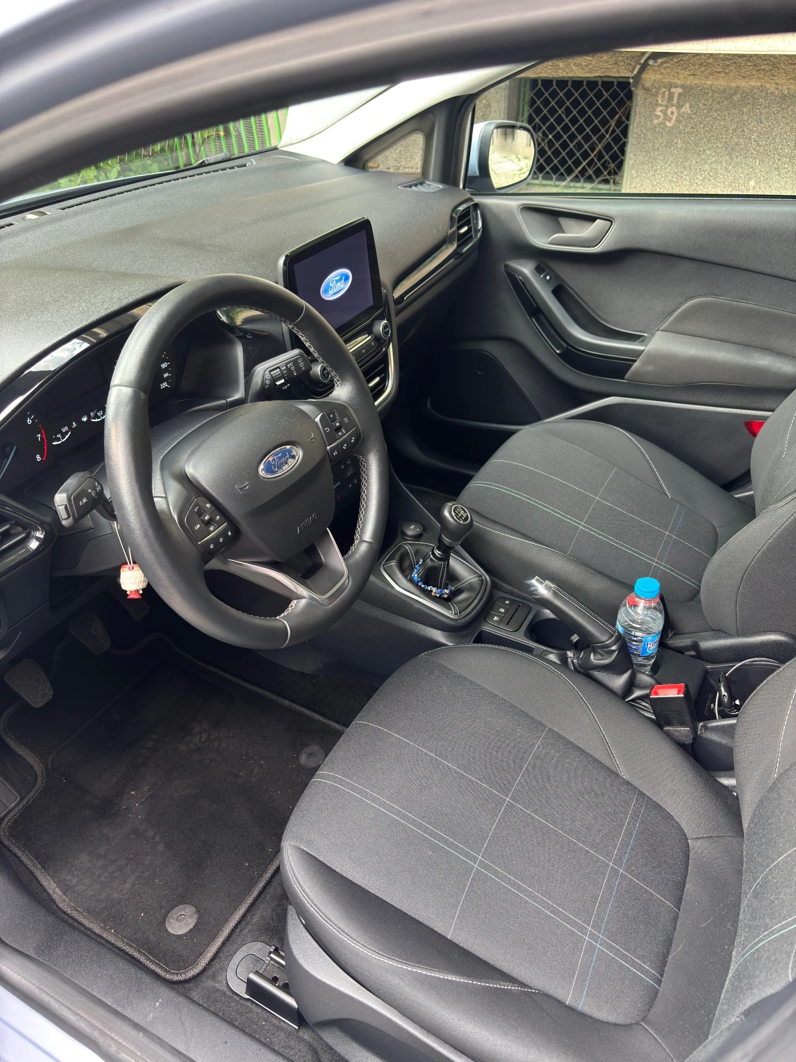 Ford Fiesta EcoBoost 1.0 - изображение 8