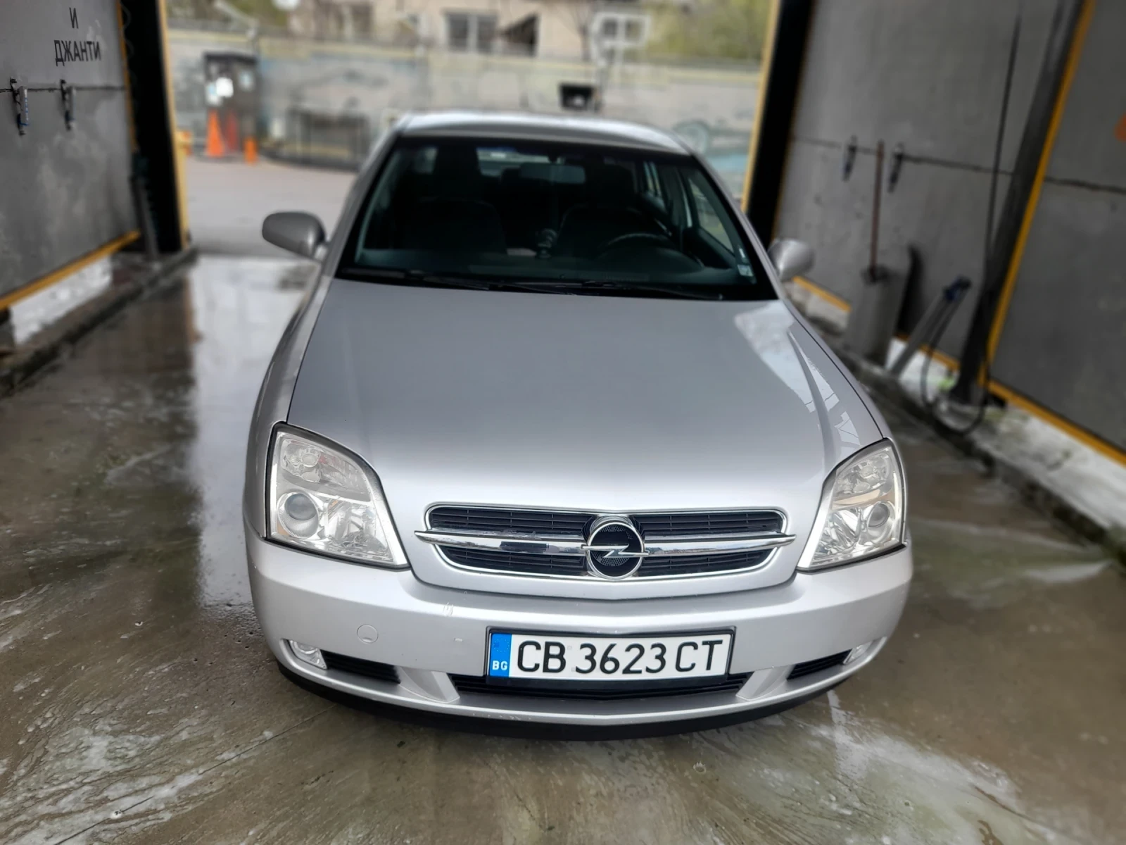 Opel Vectra 2.2i 16v 147кс - изображение 5