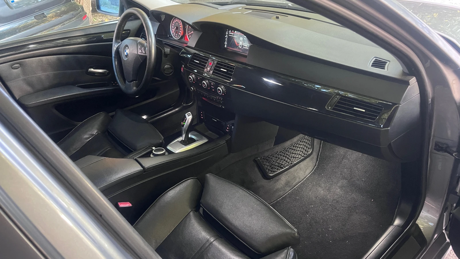 BMW 550 SoftClose Keyless Distronic Dynamic Drive | Mobile.bg   4