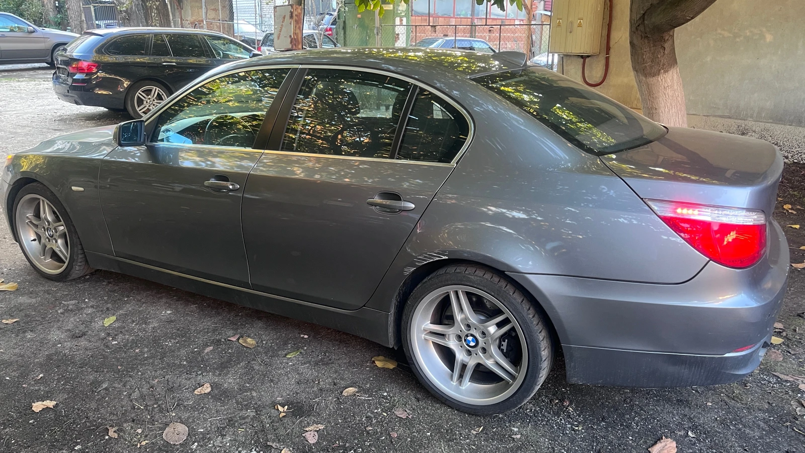 BMW 550 SoftClose Keyless Distronic Dynamic Drive | Mobile.bg   11