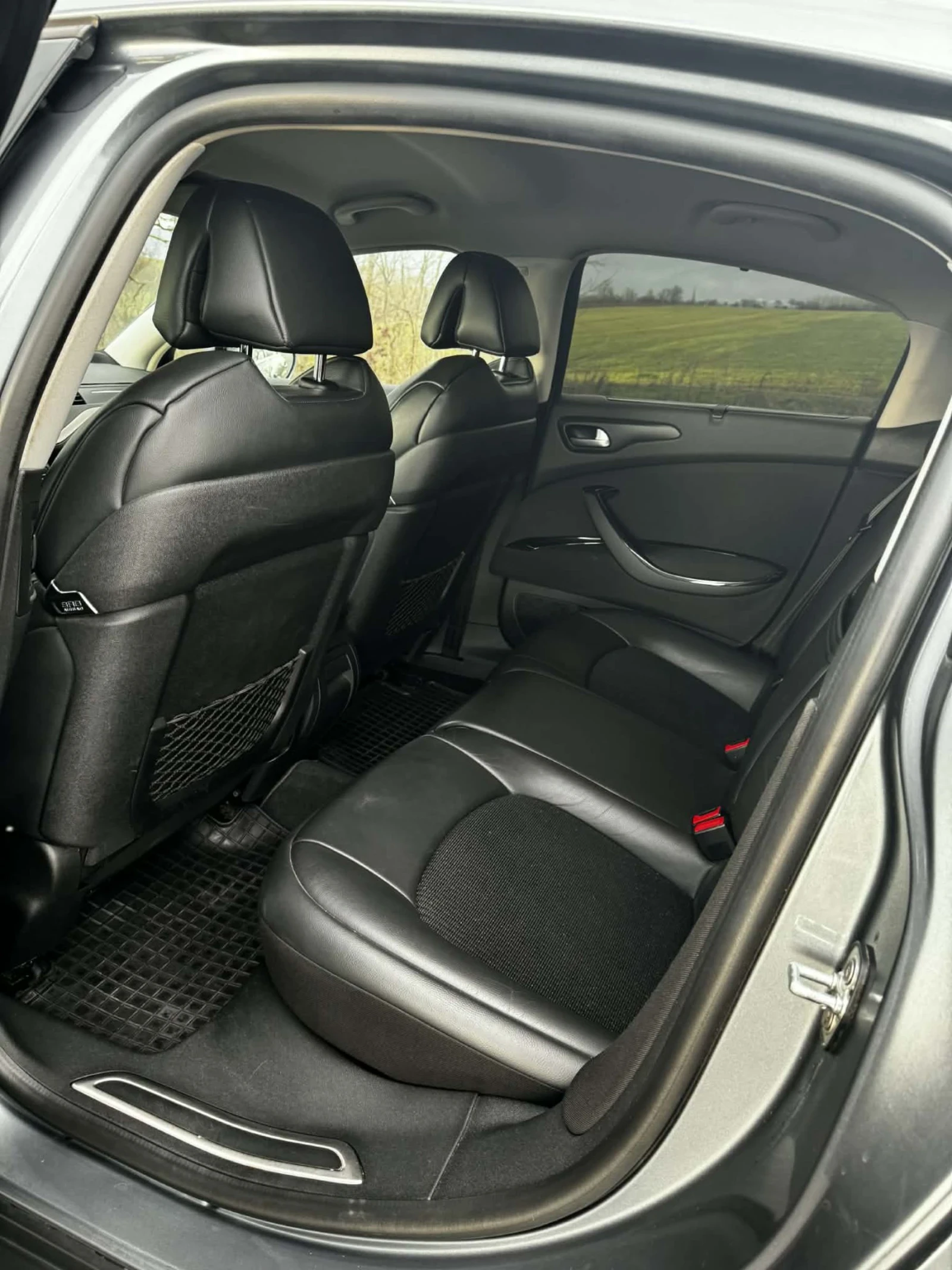 Citroen C5 1.6 ������/��� 156 �.�. | Mobile.bg � ����������� 10