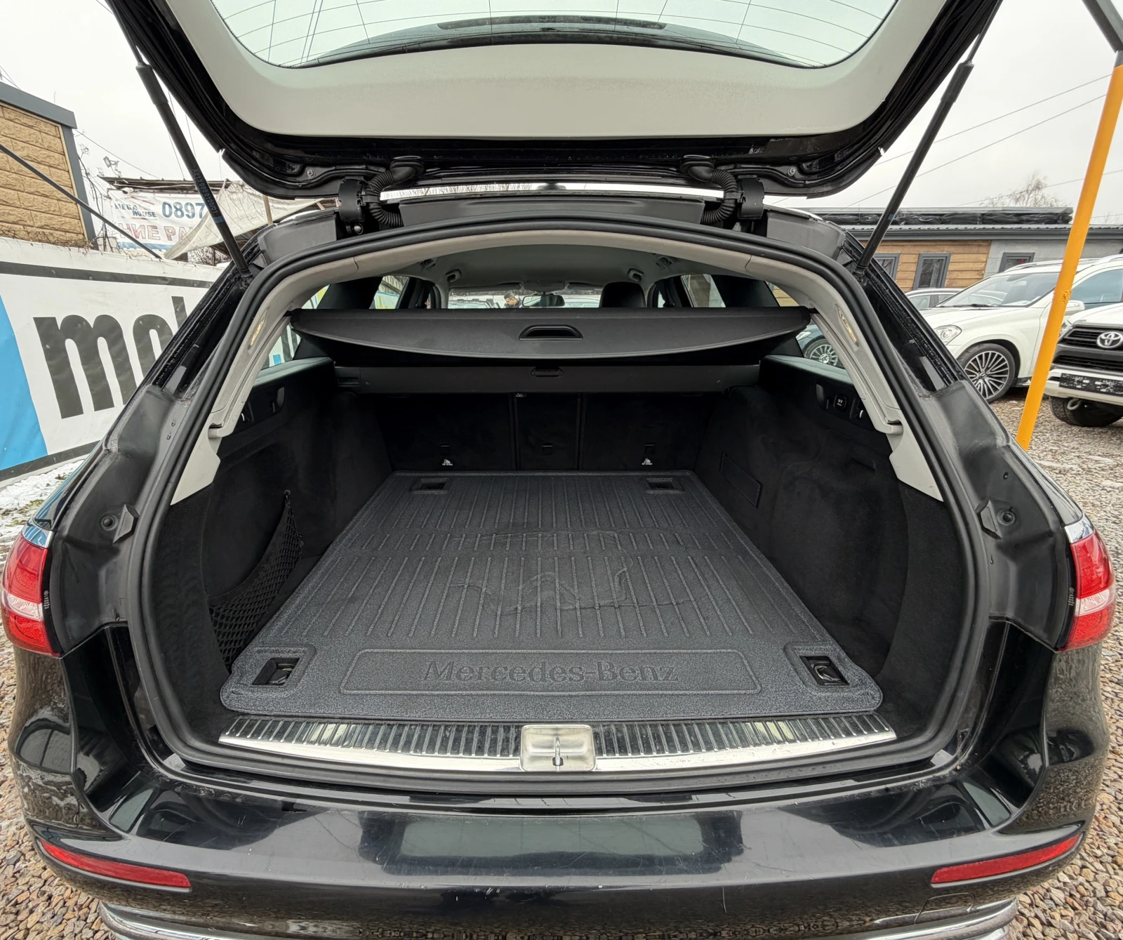 Mercedes-Benz E 220 CDI 9G-TRONIC/NAVI/������ | Mobile.bg � ����������� 11