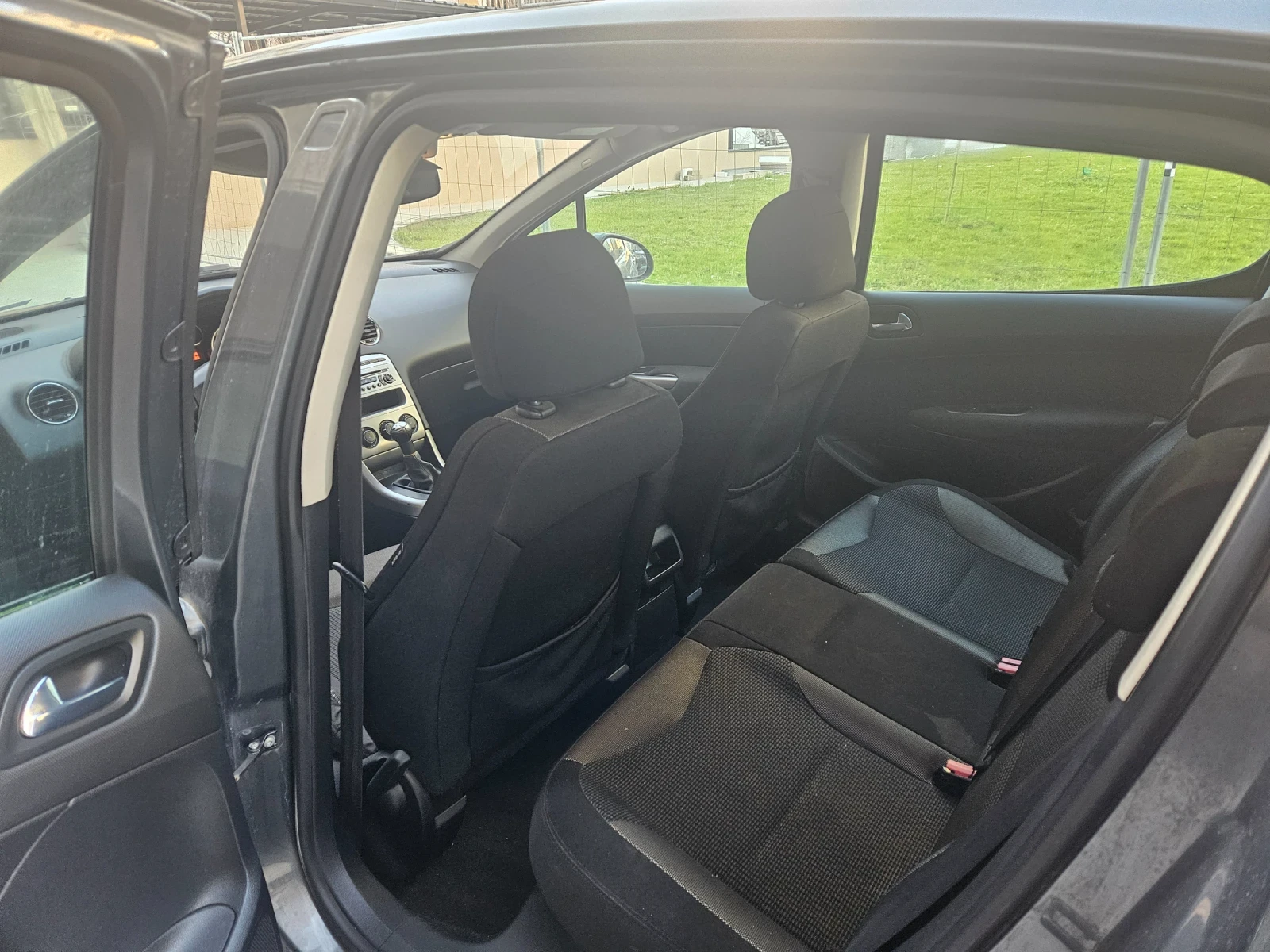 Peugeot 308 1.6 16 V, снимка 7 - Автомобили и джипове - 53816866