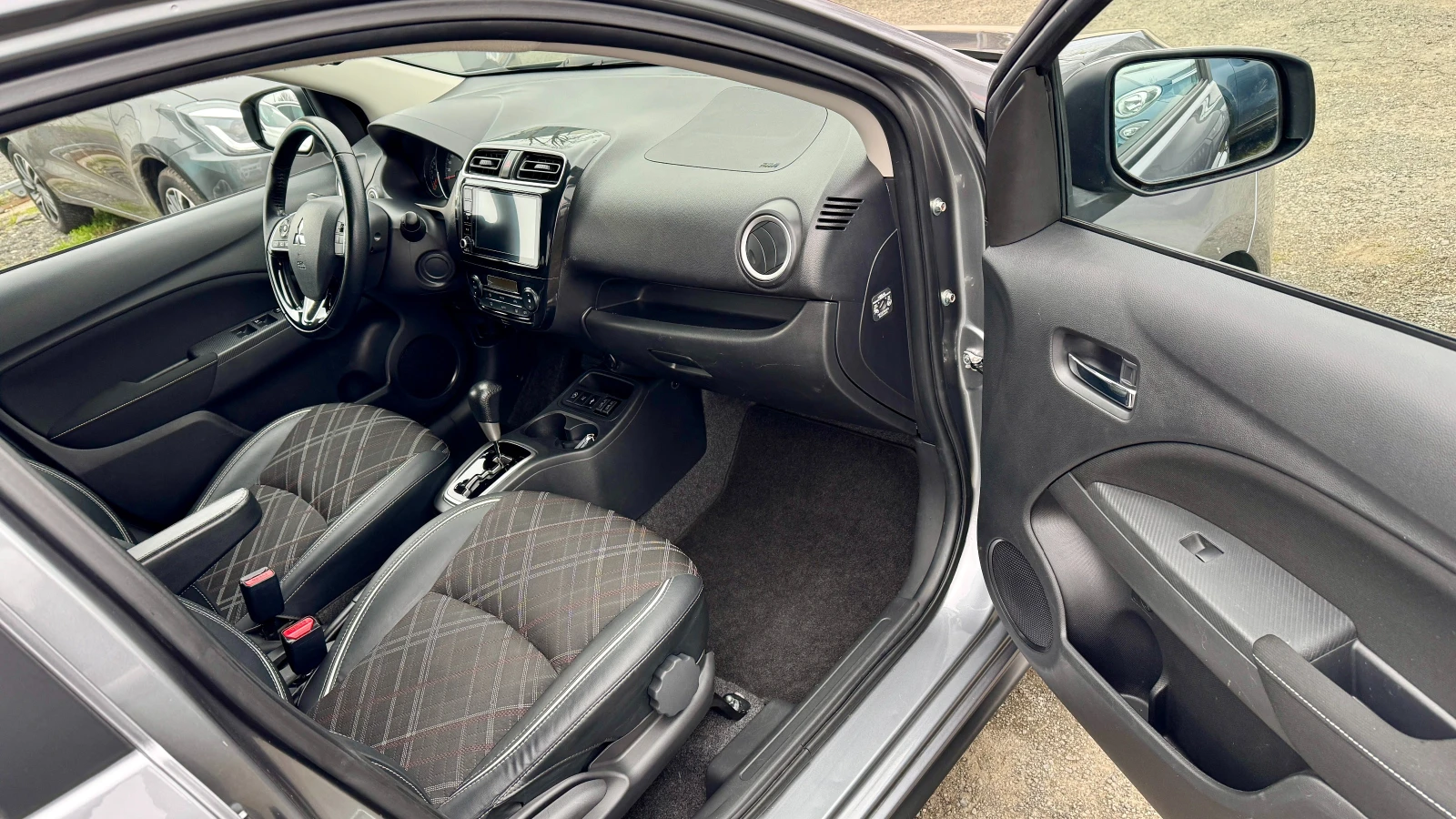 Mitsubishi Space star 1.2i Автоматик! Внос ШВЕЙЦАРИЯ! Камера, LED, BSM, , снимка 15 - Автомобили и джипове - 54005458