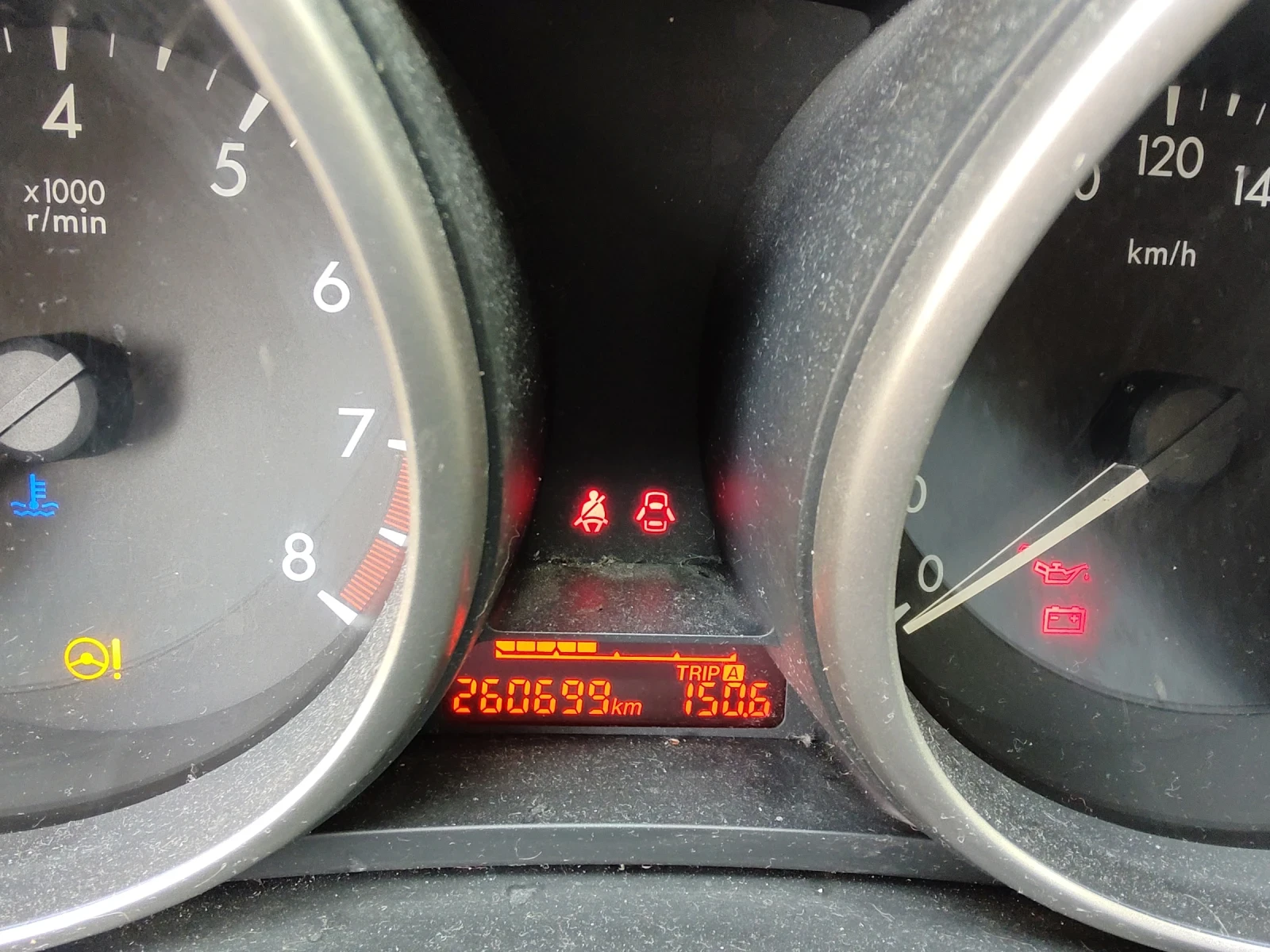 Mazda 5, снимка 9 - Автомобили и джипове - 54190408