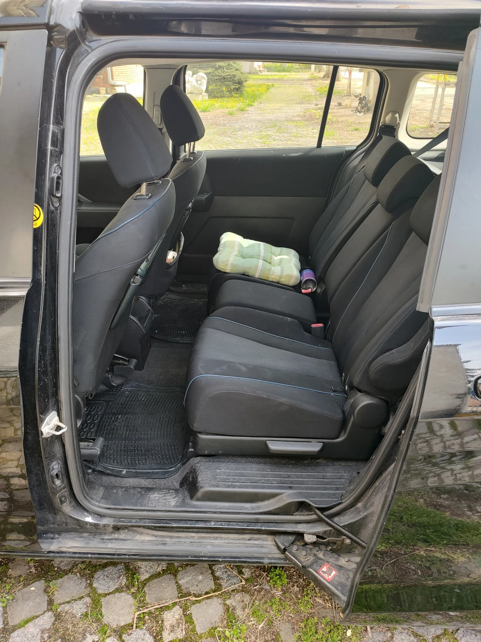 Mazda 5, снимка 6 - Автомобили и джипове - 54190408