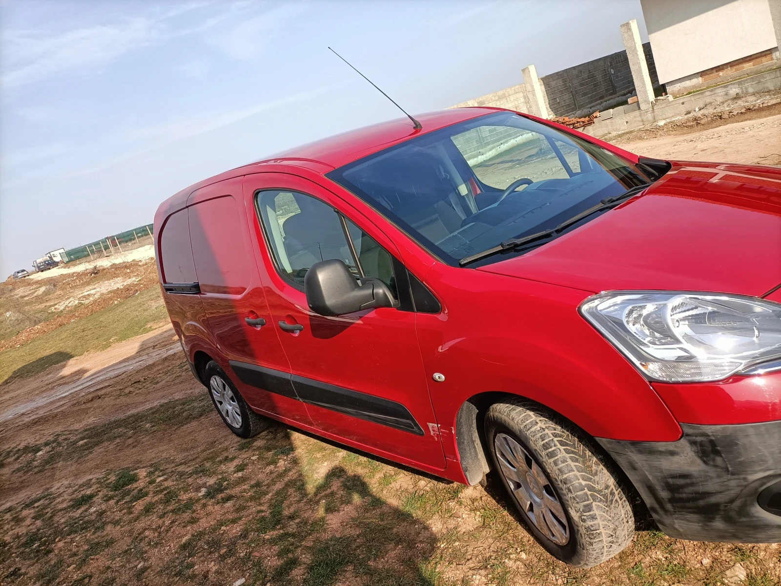Citroen Berlingo 1.6hdi Климатик, снимка 2 - Автомобили и джипове - 54194270