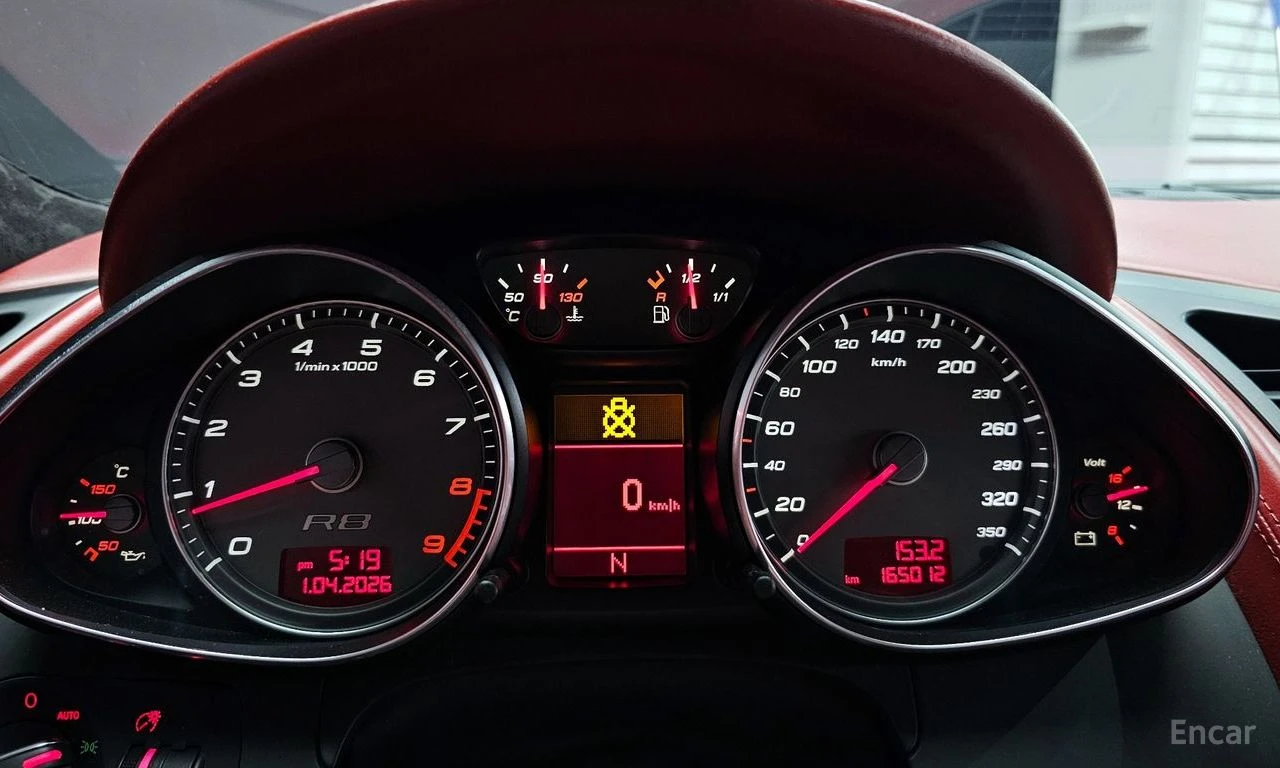 Audi R8, снимка 12 - Автомобили и джипове - 54376667