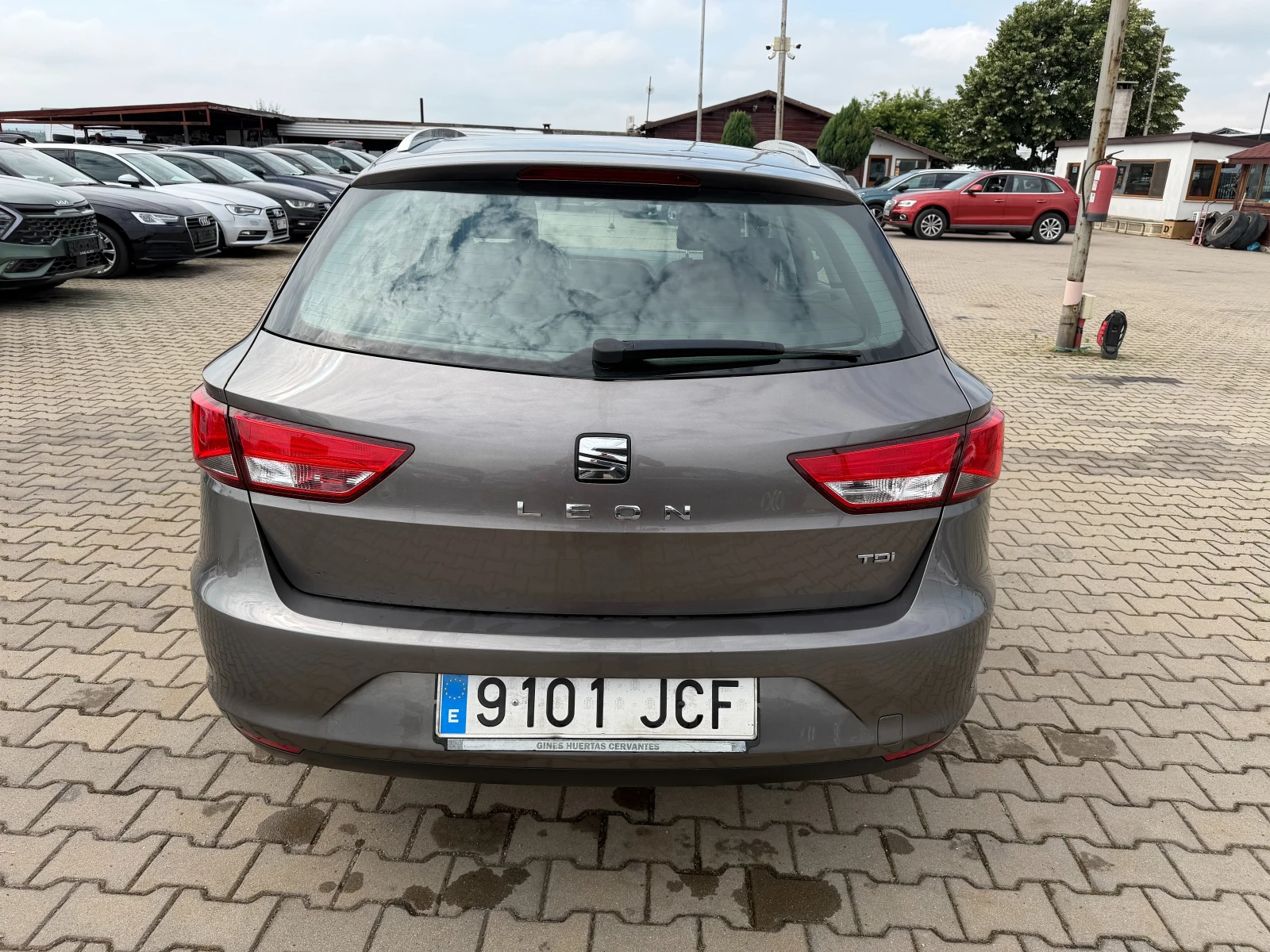 Seat Leon 2.0TDI PANORAMA/NAVI EURO 5, снимка 7 - Автомобили и джипове - 55030911