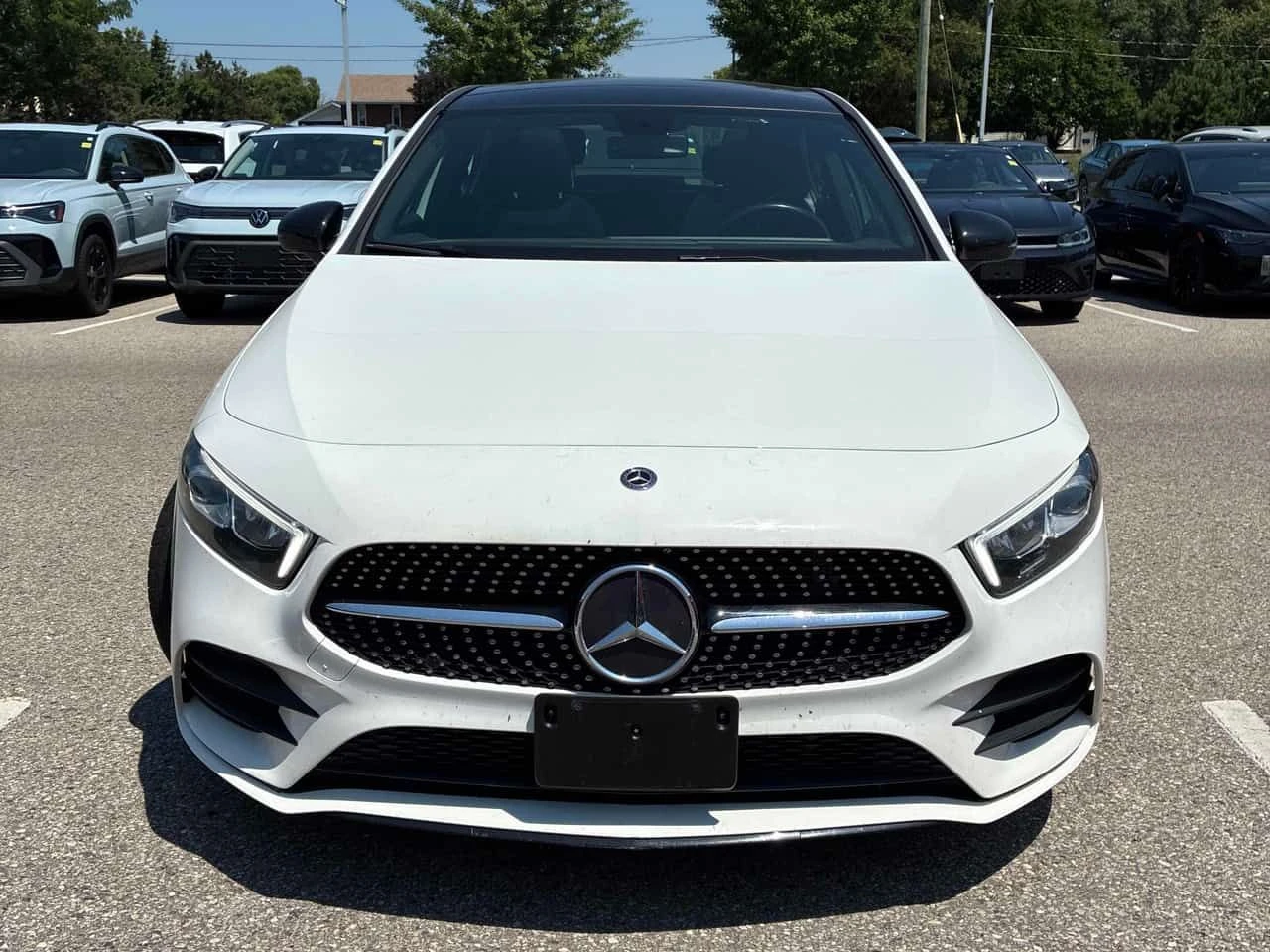 Mercedes-Benz A 220 4MATIC/ПАНОРАМА/ПОДГРЕВИ, снимка 2 - Автомобили и джипове - 55270376