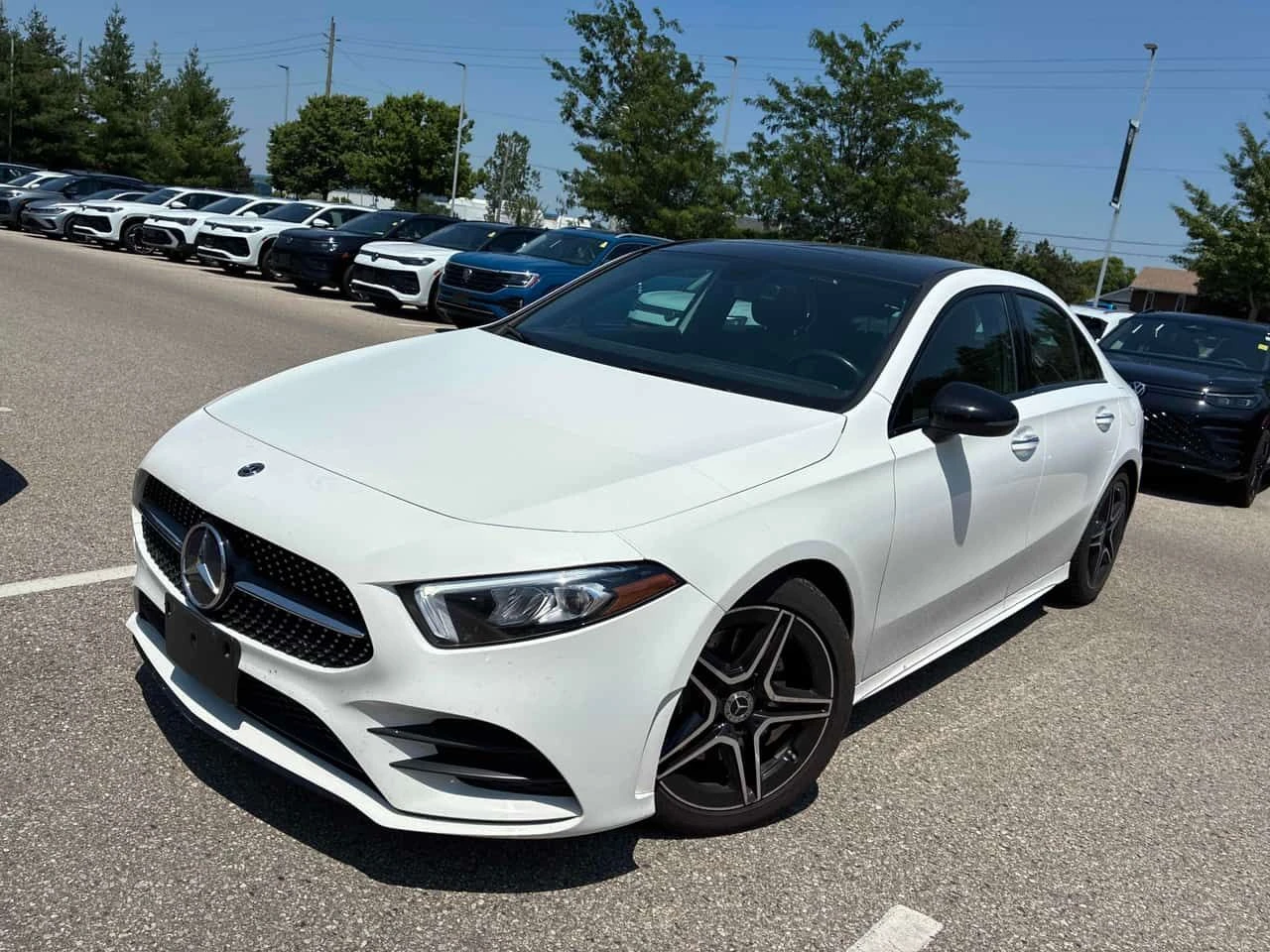 Mercedes-Benz A 220 4MATIC/ПАНОРАМА/ПОДГРЕВИ