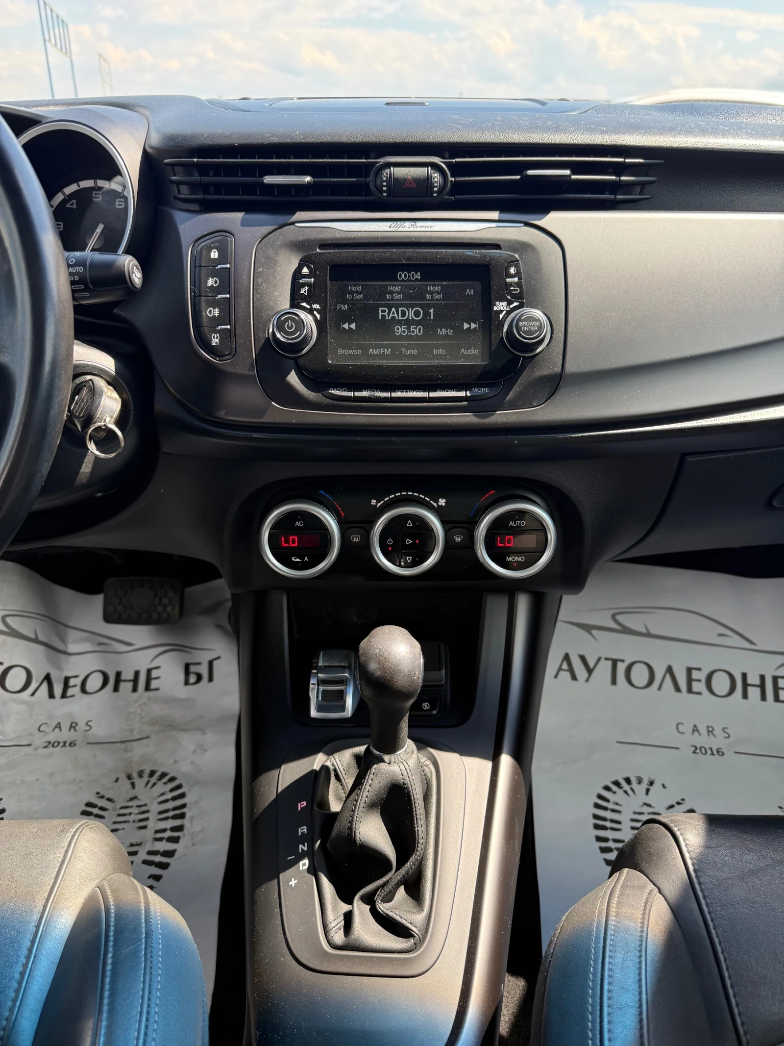 Alfa Romeo Giulietta 1.4 MULTIAIR TURBO, снимка 8 - Автомобили и джипове - 55273403