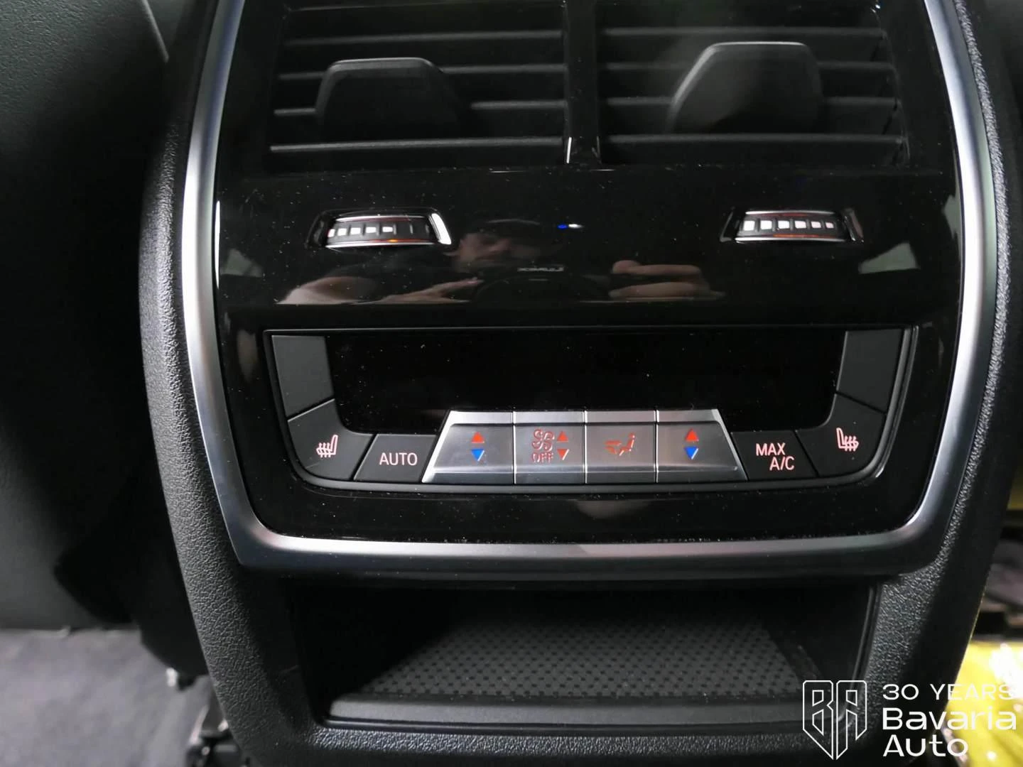 BMW XM Sportautomatic, снимка 14 - Автомобили и джипове - 55597890