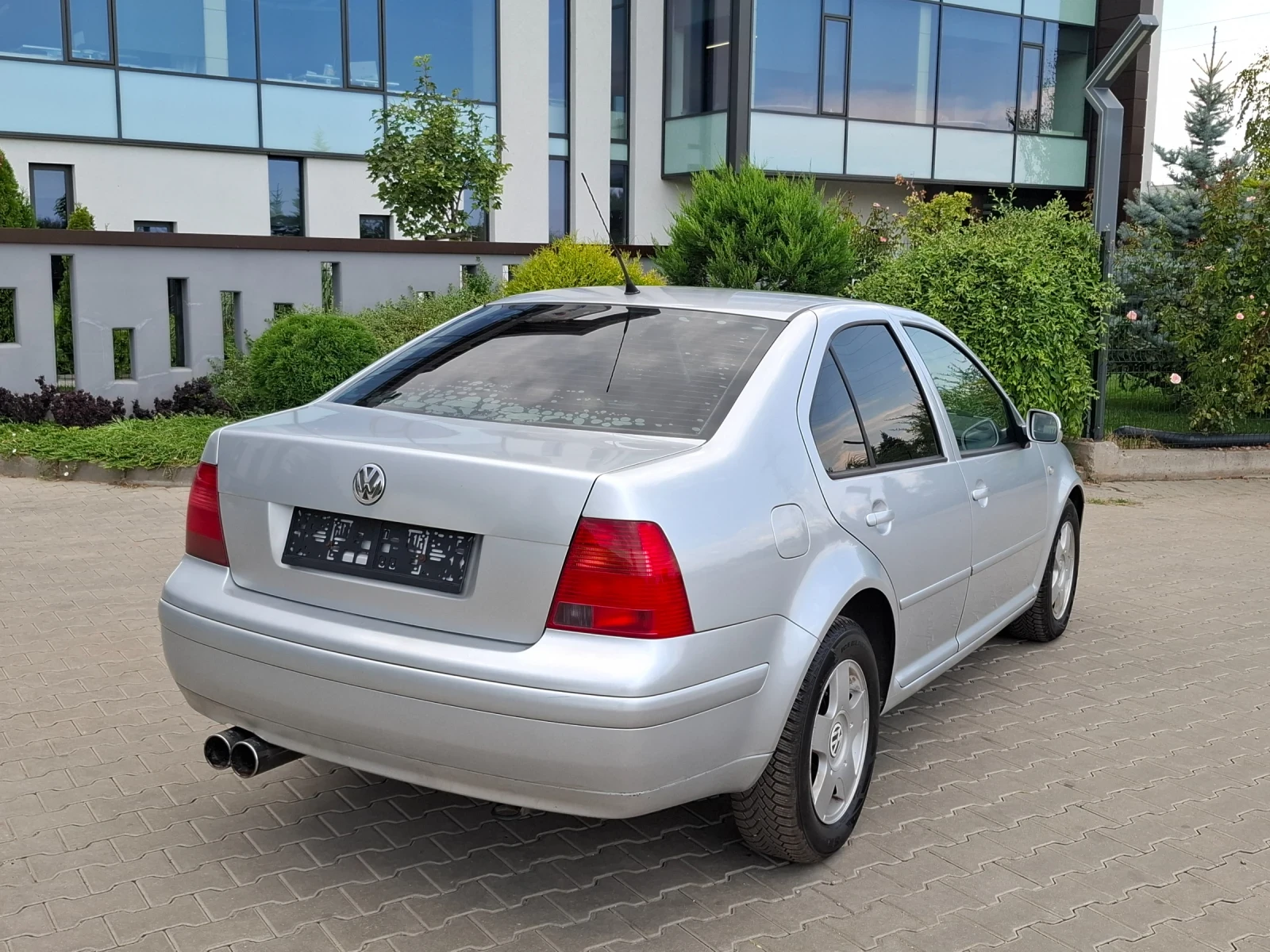 VW Bora 1.9TDI* (90кс)* FACELIFT* НОВ ВНОС* , снимка 15 - Автомобили и джипове - 55804223