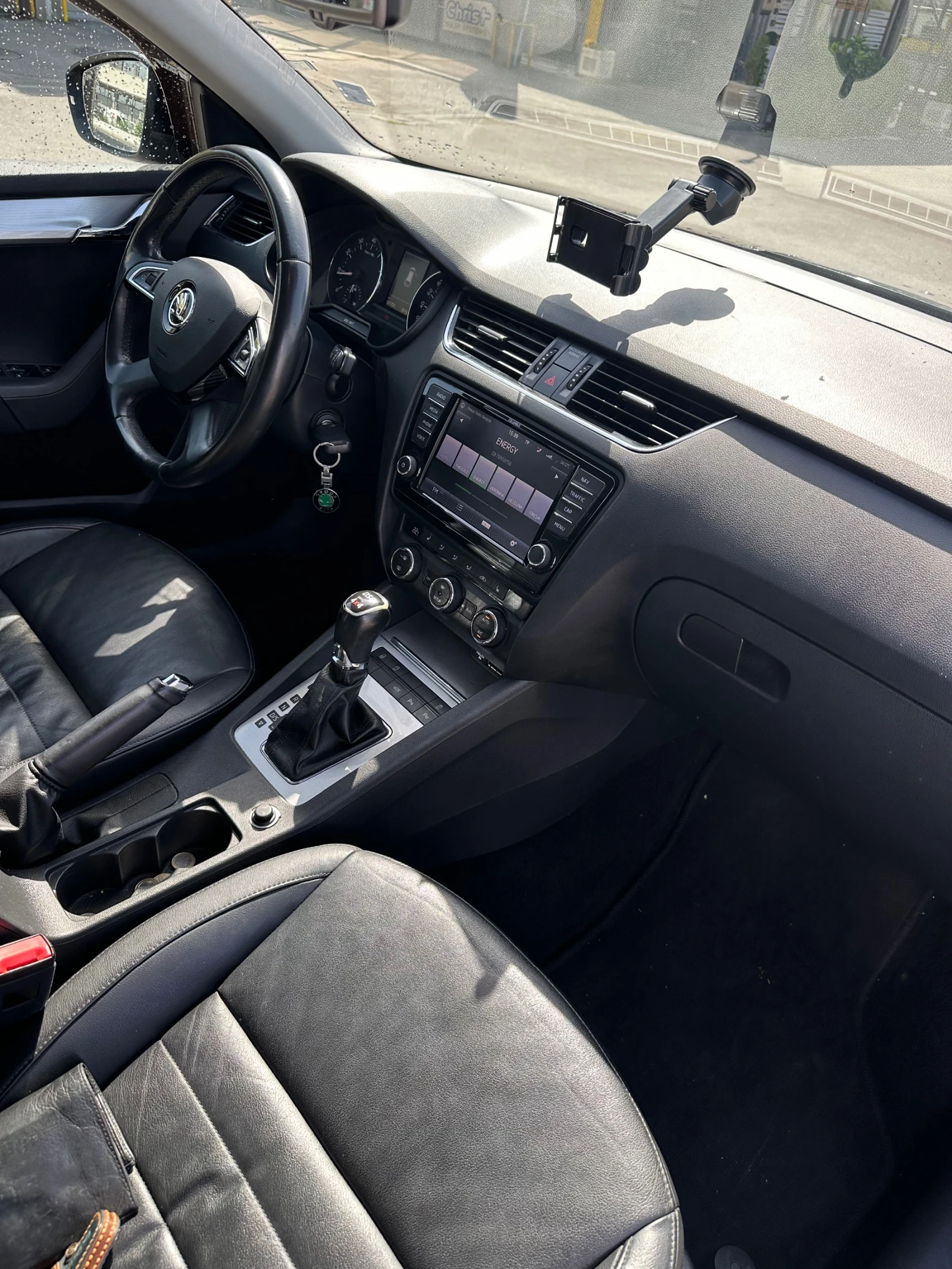Skoda Octavia 1.8T, снимка 6 - Автомобили и джипове - 55849241