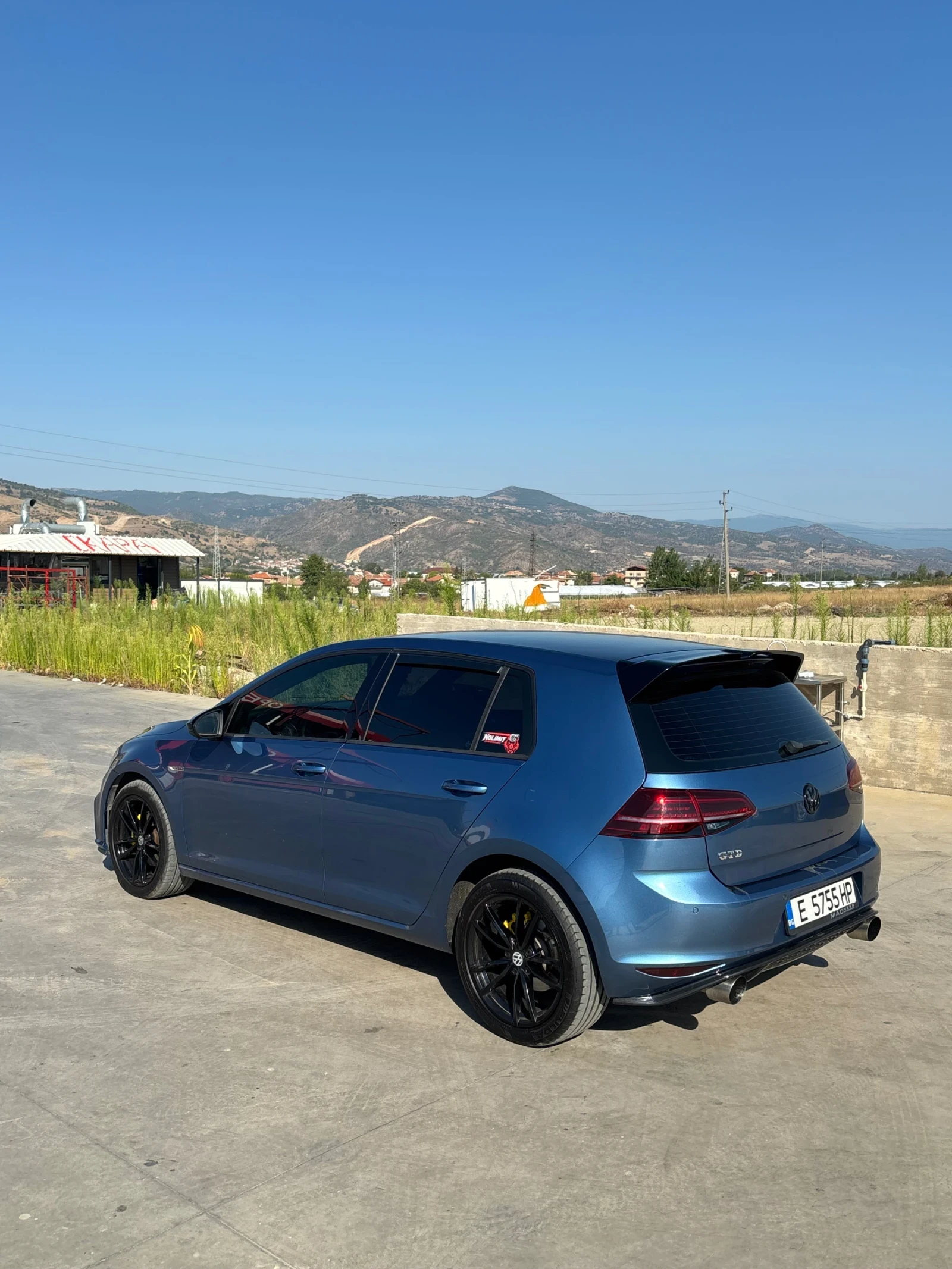 VW Golf, снимка 3 - Автомобили и джипове - 56016226