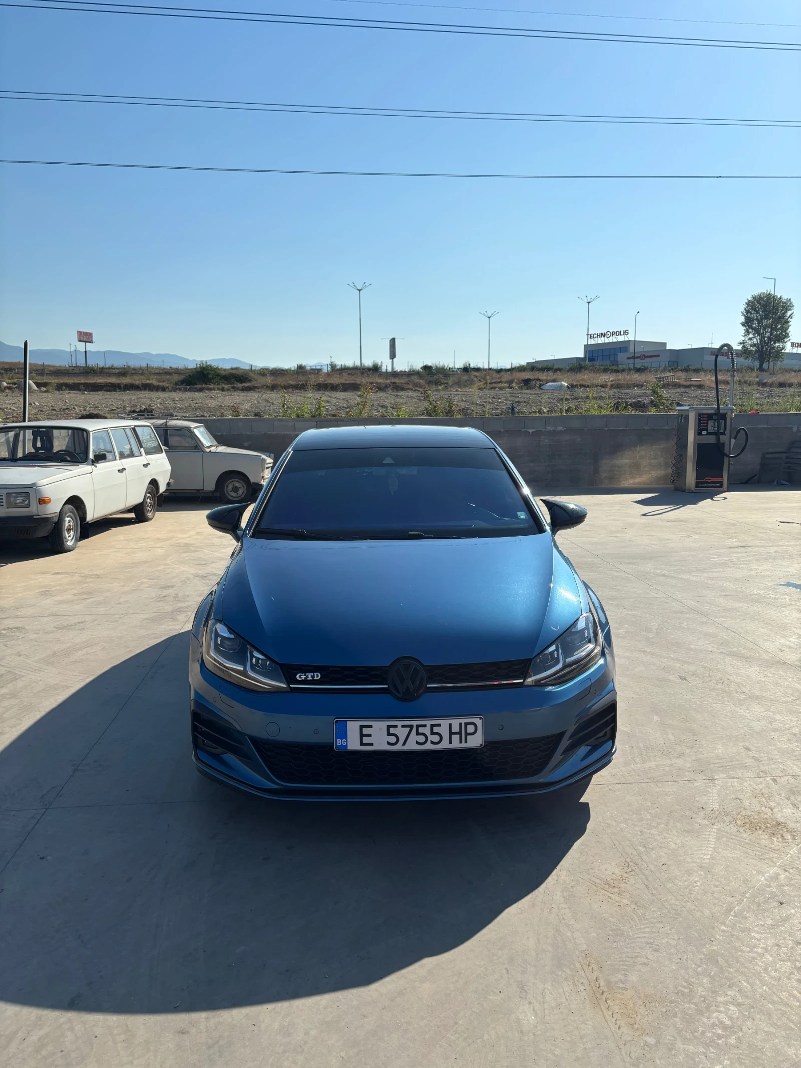 VW Golf
