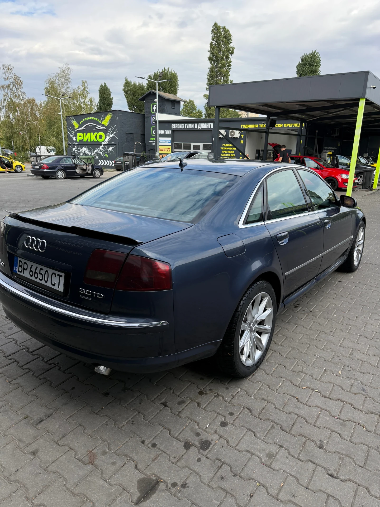 Audi A8, снимка 3 - Автомобили и джипове - 56085067