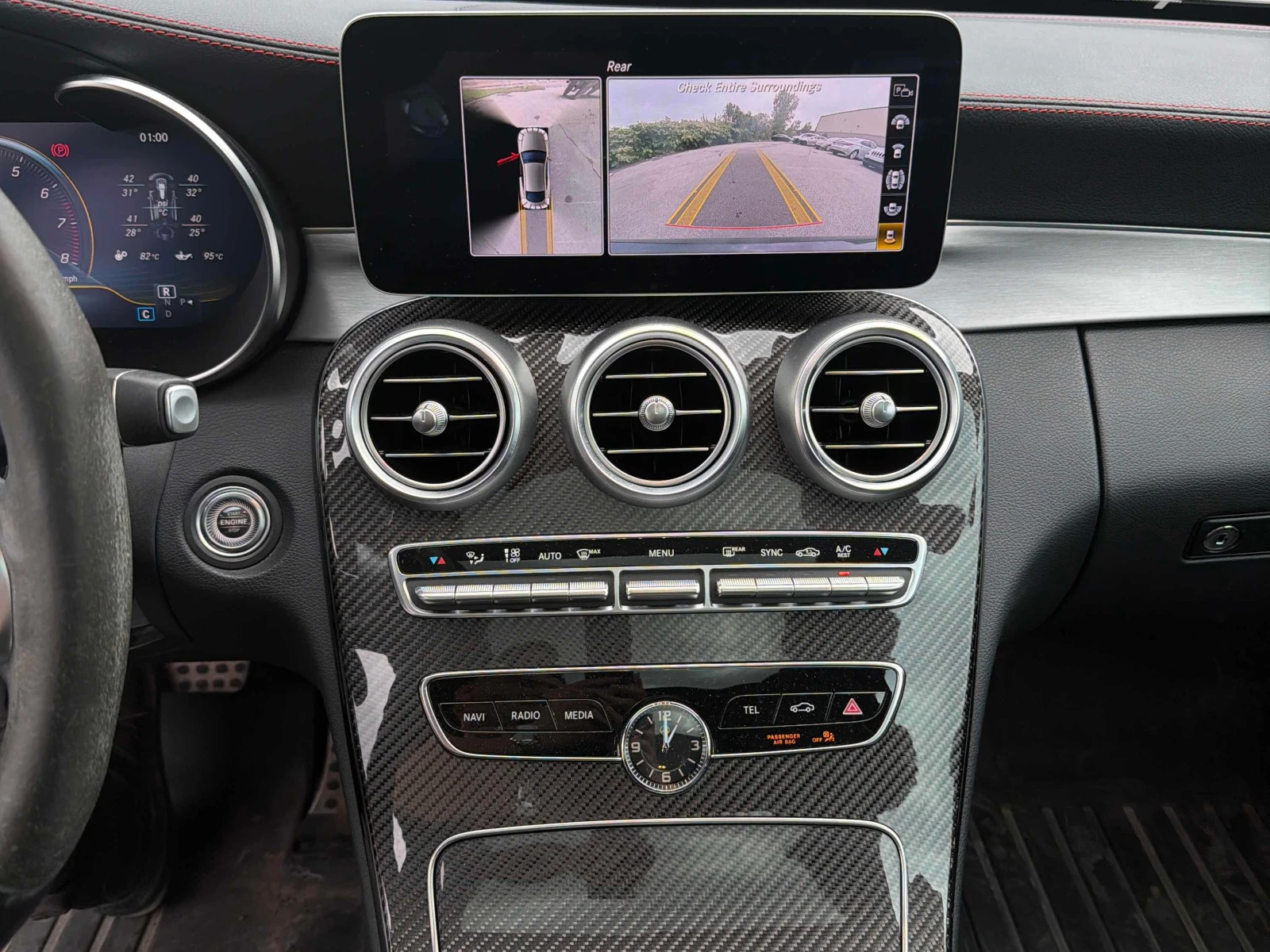 Mercedes-Benz C 43 AMG ДИСТРОНИК * BURMESTER * ДИГИТАЛНО ТАБЛО * БЪКЕТ , снимка 9 - Автомобили и джипове - 56099945