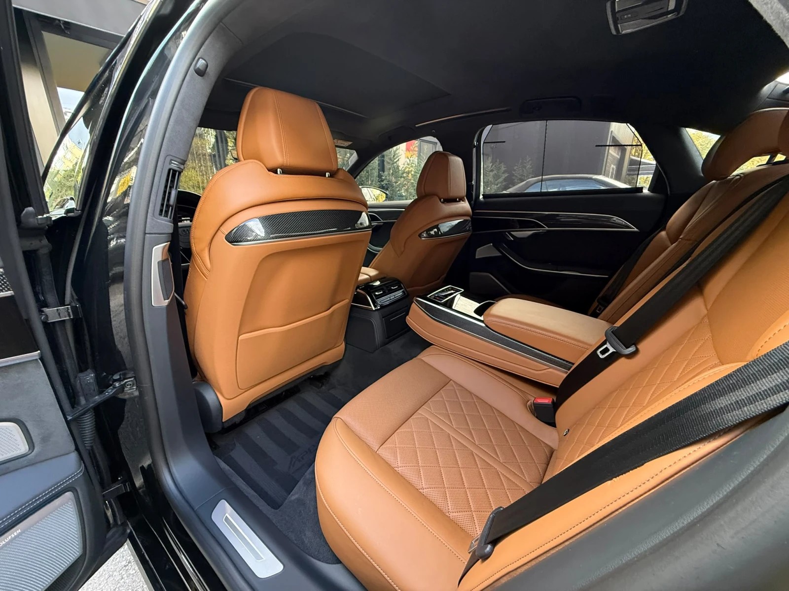 Audi S8 CARBON/BANG&OLUFSEN/360 | Mobile.bg � ����������� 12