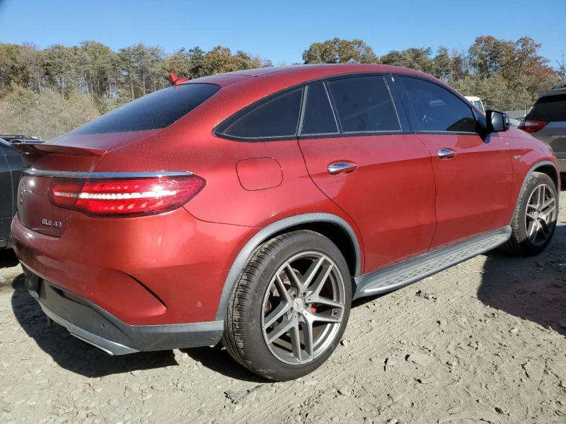 Mercedes-Benz GLE 43 AMG Подгрев* Keyless* Камера* Burmester sound, снимка 3 - Автомобили и джипове - 48293376