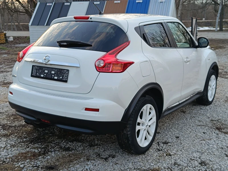 Nissan Juke 1.6i/Euro 5/Navi/Keyless/Swiss, снимка 6 - Автомобили и джипове - 49292732