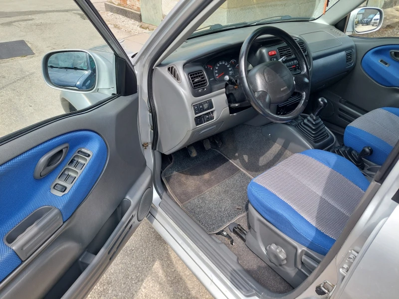 Suzuki Grand vitara 2.0i--128kc-ТОП СЪСТОЯНИЕ, снимка 10 - Автомобили и джипове - 50618603