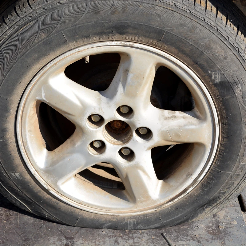 Toyota Rav4 2.0 D-4D, снимка 6 - Автомобили и джипове - 52532745