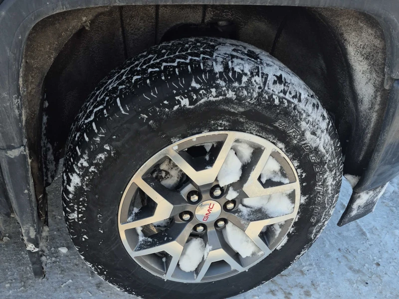 Gmc Sierra 5.3L 8cyl 4WD, снимка 7 - Автомобили и джипове - 53475747