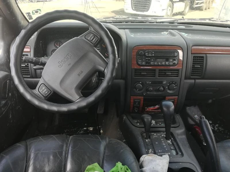 Jeep Grand cherokee 3.1, снимка 3 - Автомобили и джипове - 47494239