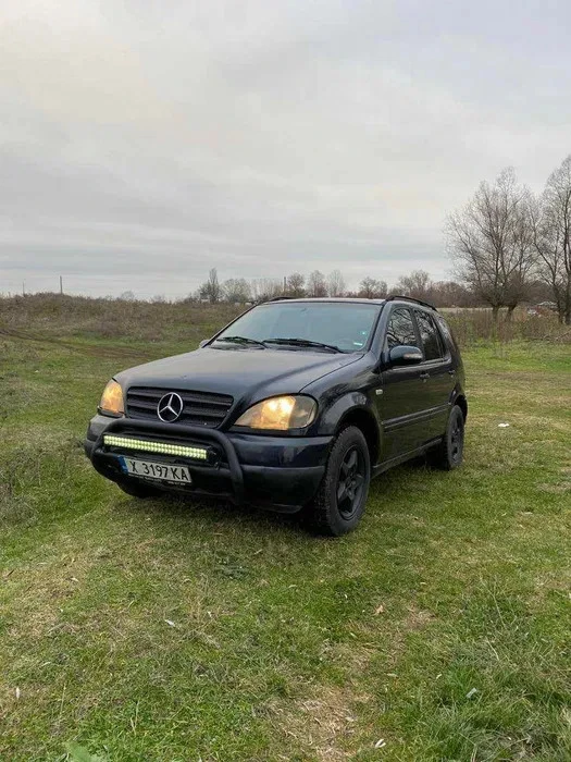 Mercedes-Benz ML 3.2 ГАЗ, снимка 5 - Автомобили и джипове - 47515783