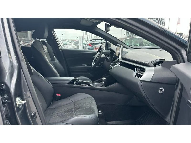 Toyota C-HR C-HR 2.0 HSD GR-SPORT, снимка 6 - Автомобили и джипове - 52947091