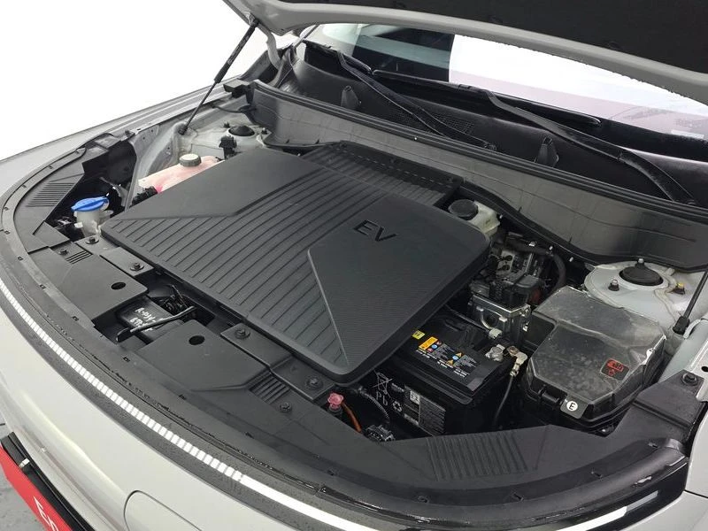 Hyundai Kona LONG RANGE PREMIUM 2WD, снимка 6 - Автомобили и джипове - 54489750