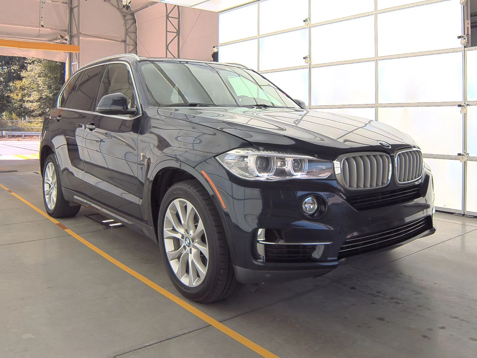 BMW X5 xDrive50i LUXURY LINE* ПОДГРЕВ* HEADUP* KEYLESS - изображение 3