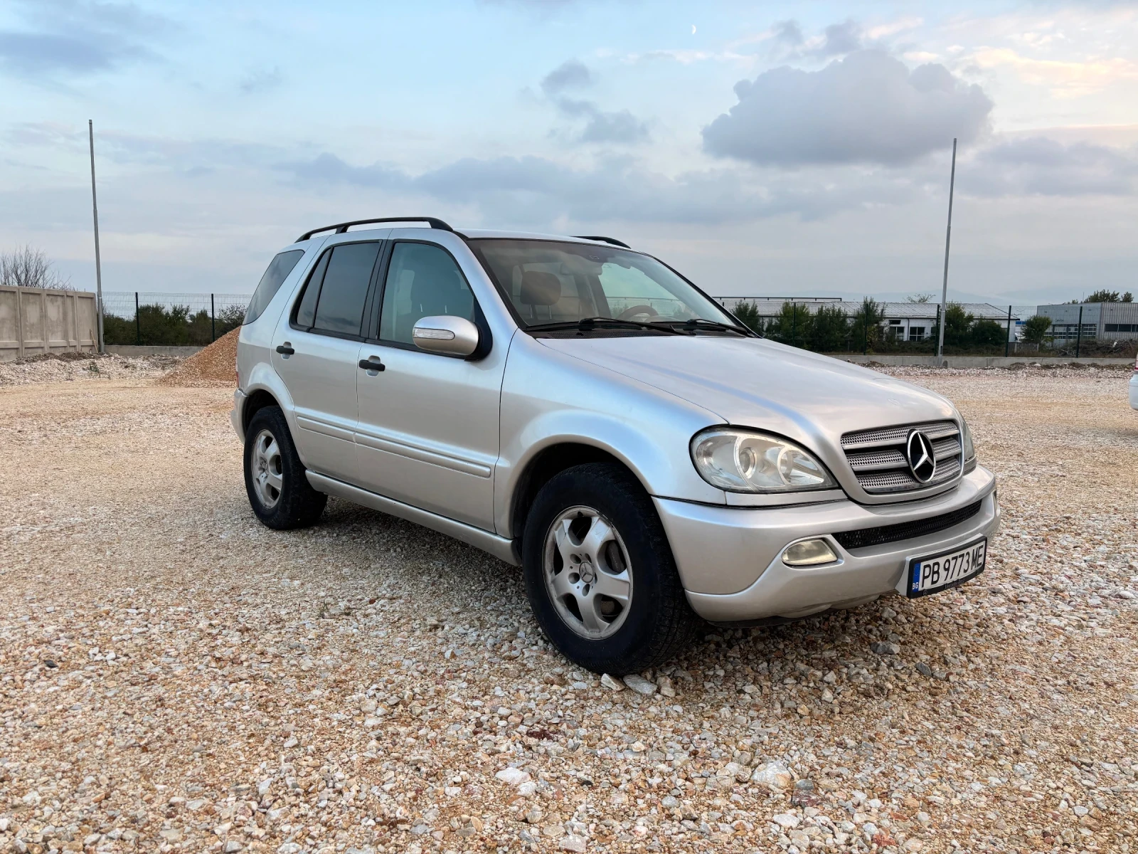 Mercedes-Benz ML 270 2.7 AUTOMAT - изображение 3