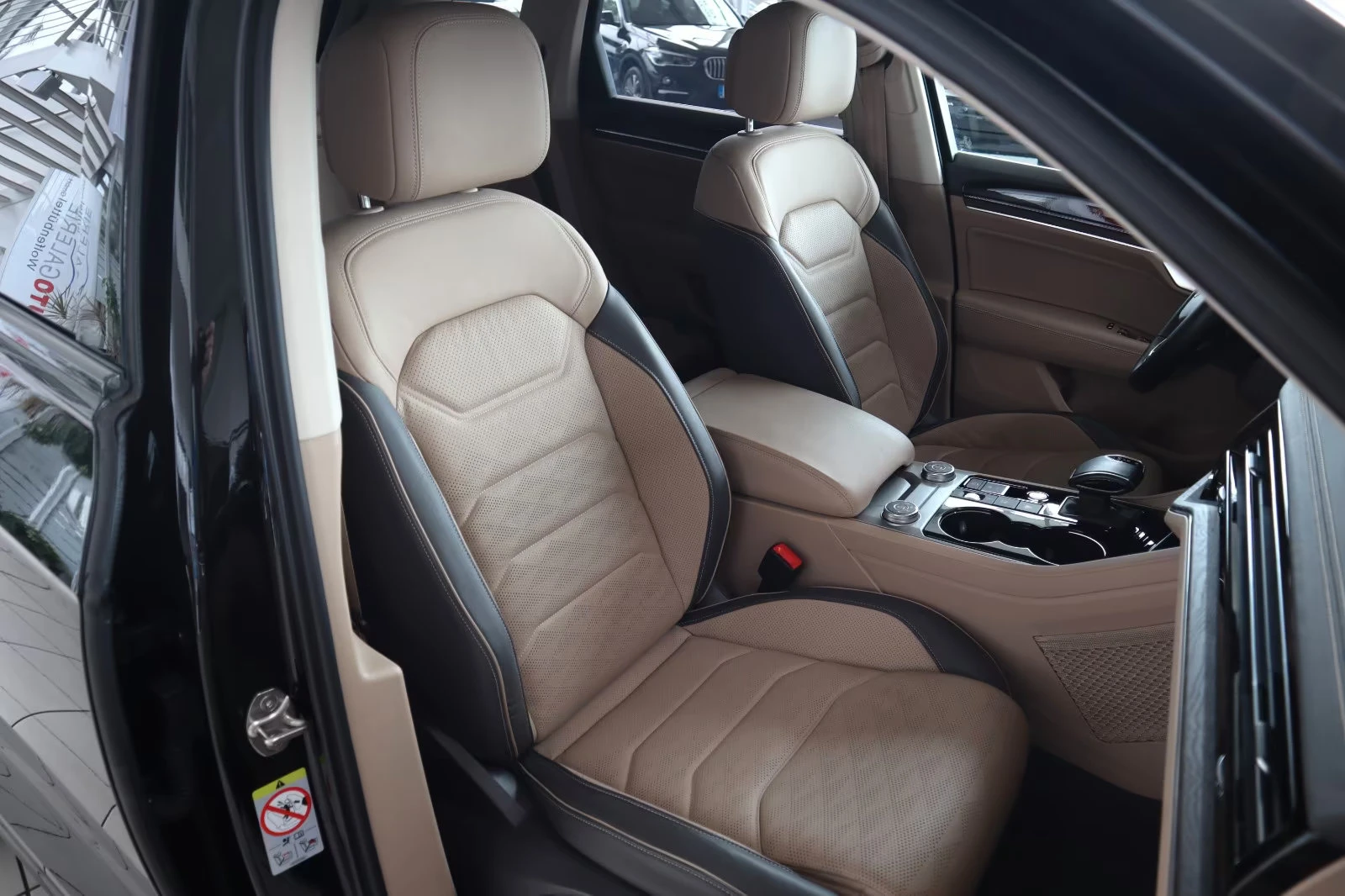 VW Touareg 3.0/TDI/4M/R-LINE/LM21/ALLRDLG/LUFT/DYNA/167D | Mobile.bg   11