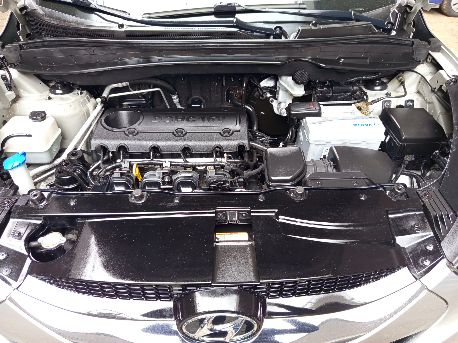 Hyundai IX35 2.0 i 4 × 4, снимка 15 - Автомобили и джипове - 54025613