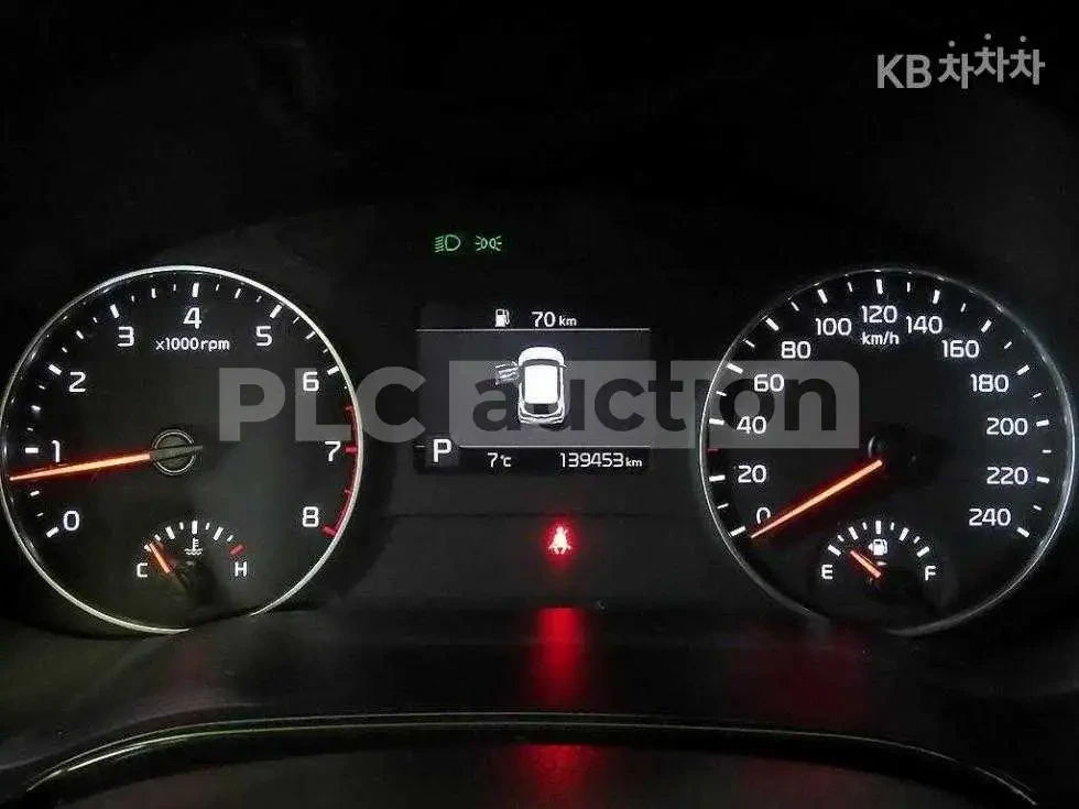 Kia Seltos, снимка 10 - Автомобили и джипове - 54205959