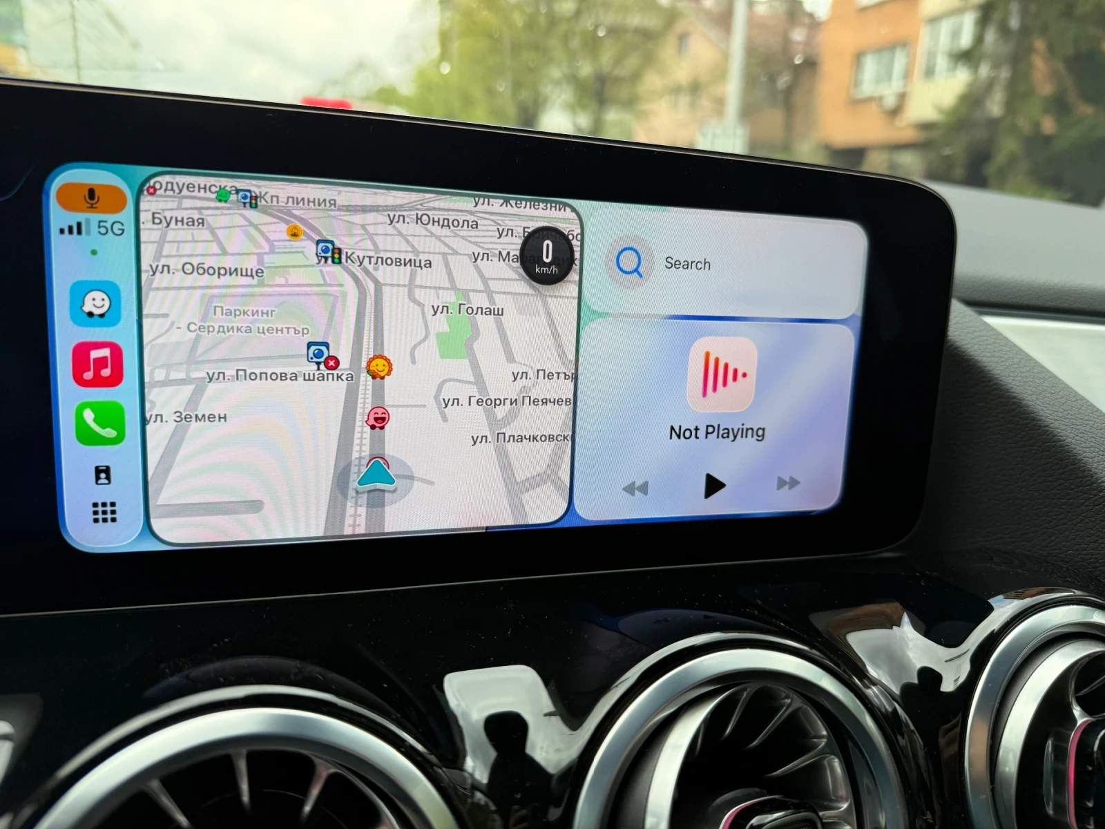 Mercedes-Benz EQA 300 4 Matic, снимка 17 - Автомобили и джипове - 54296525