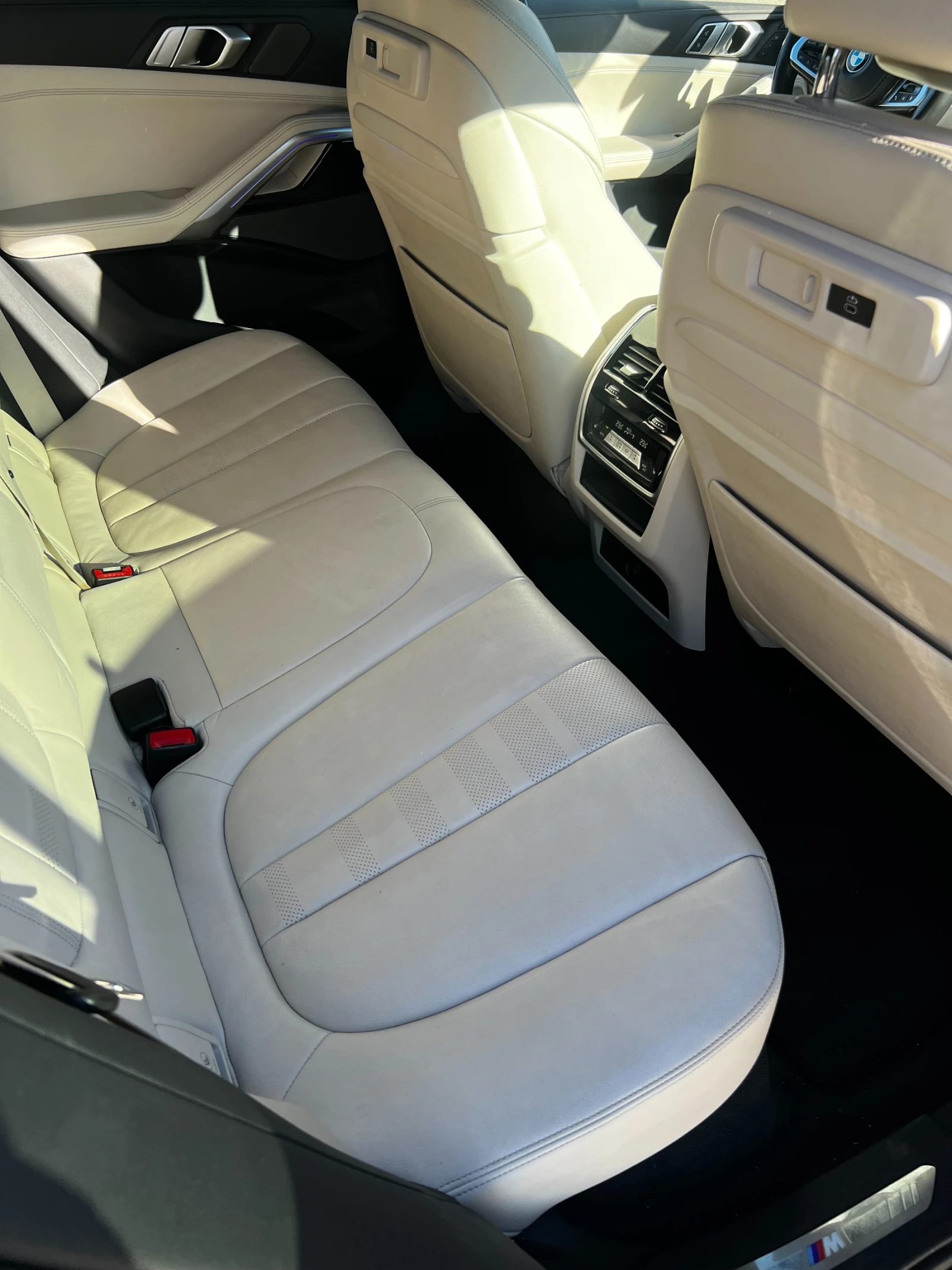 BMW X6 xDrive 40i M Sport, снимка 13 - Автомобили и джипове - 54545091