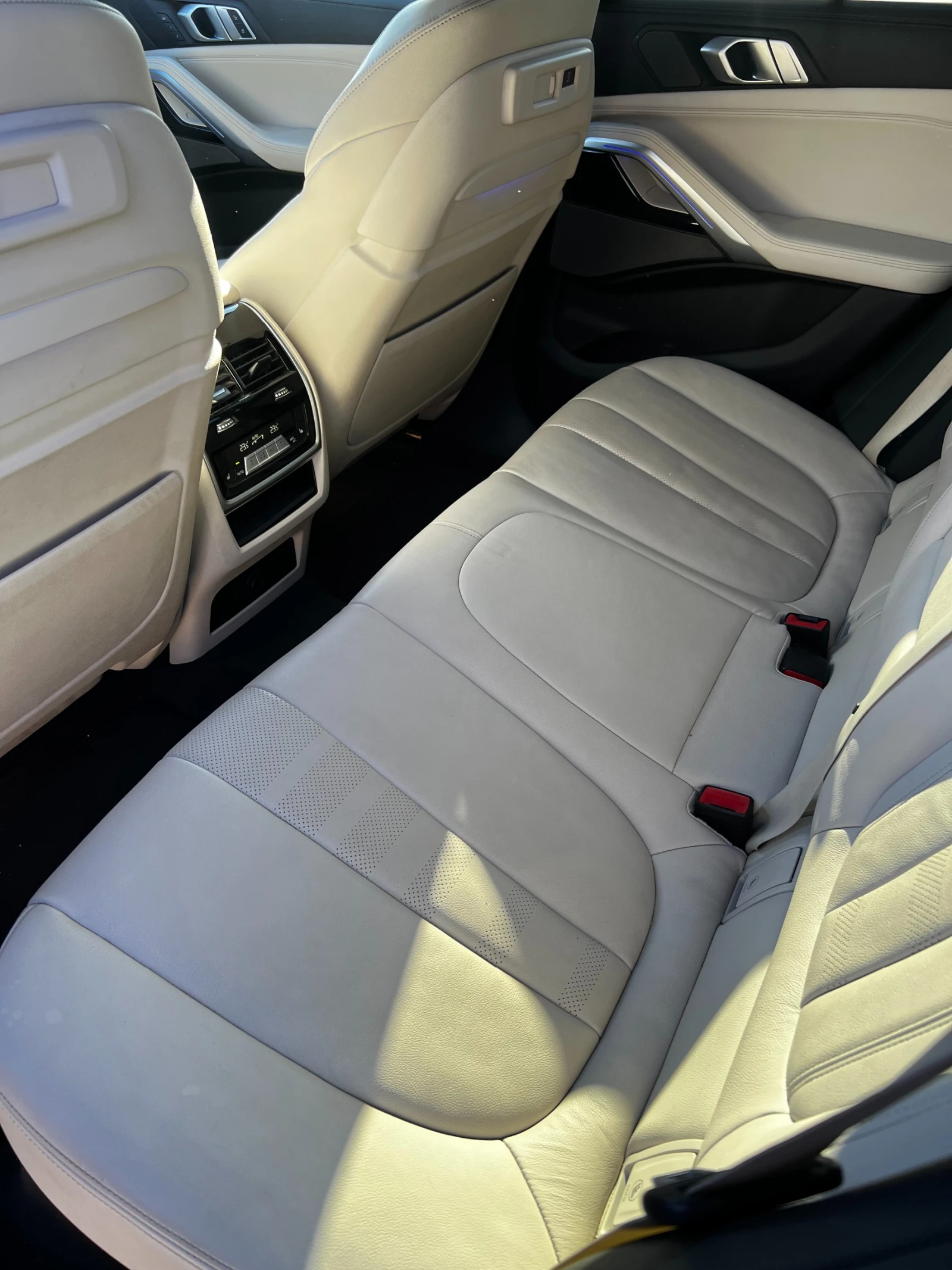 BMW X6 xDrive 40i M Sport, снимка 12 - Автомобили и джипове - 54545091