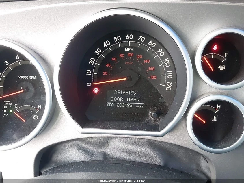 Toyota Sequoia * PLATINUM* ПАНО* KEYLESS* Camera* ПОДГРЕВ* LED* , снимка 15 - Автомобили и джипове - 55654572