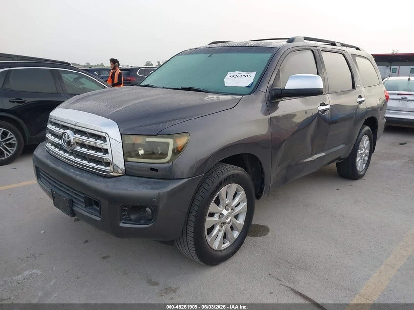 Toyota Sequoia * PLATINUM* ПАНО* KEYLESS* Camera* ПОДГРЕВ* LED* , снимка 3 - Автомобили и джипове - 55654572