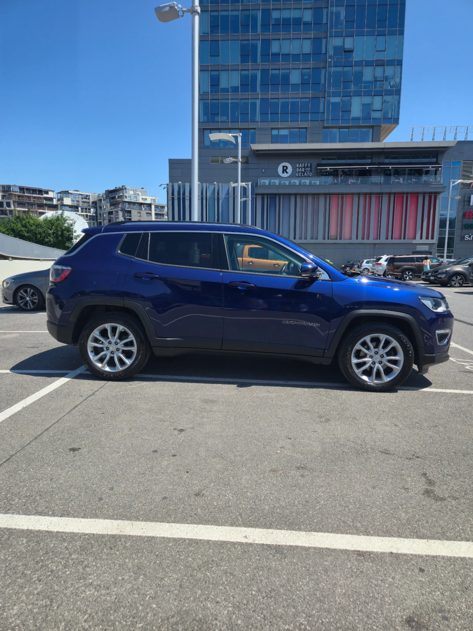 Jeep Compass Limited, снимка 7 - Автомобили и джипове - 55681287